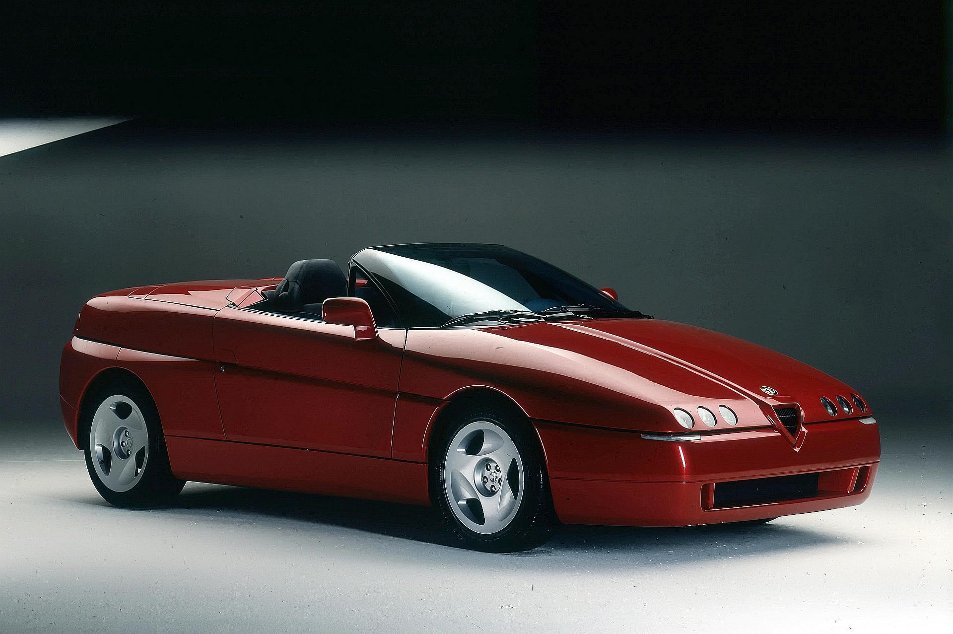 75 lat napędu na cztery koła w Alfie Romeo - od "Matty" po inteligentne Q4