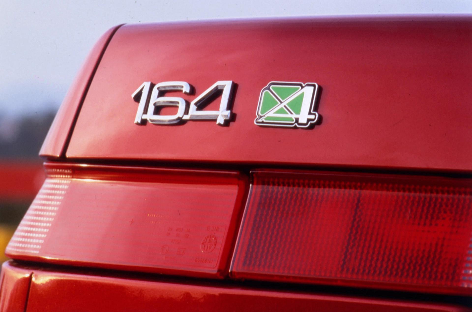 75 lat napędu na cztery koła w Alfie Romeo - od "Matty" po inteligentne Q4