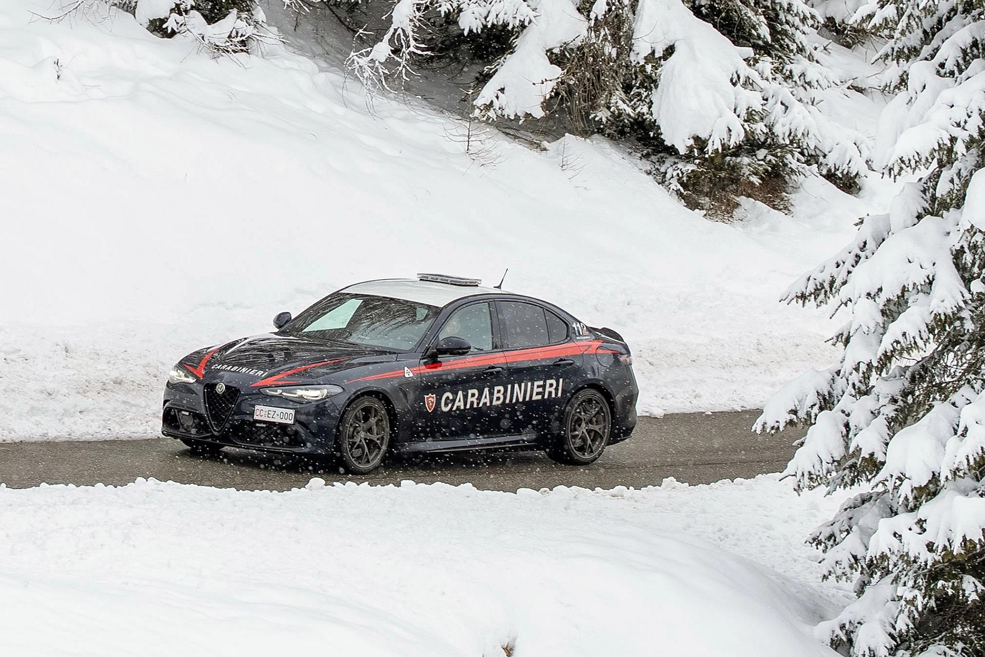 75 lat wspólnej służby - Alfa Romeo i Carabinieri