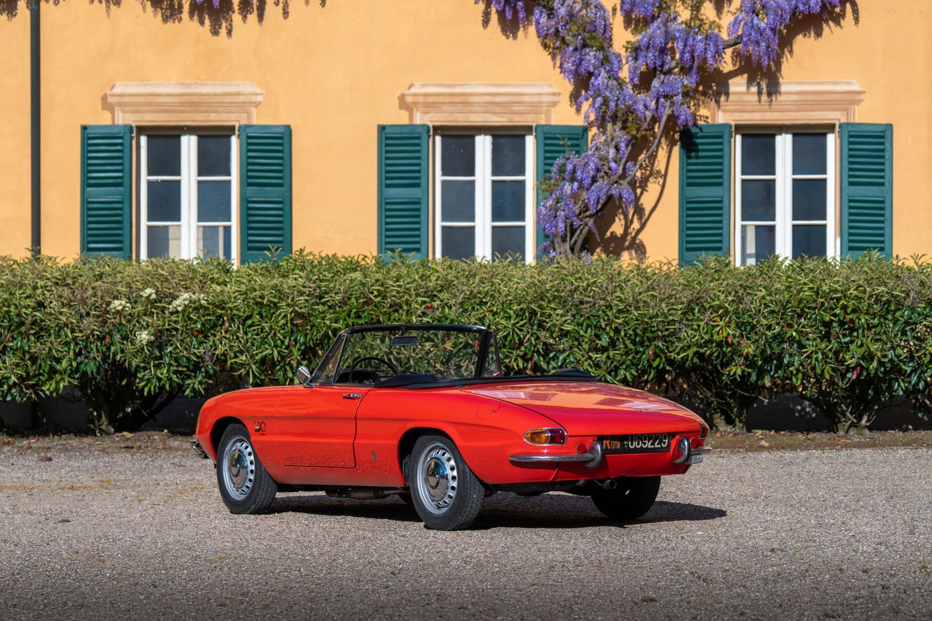 Alfa Romeo Spider "Duetto" świętuje 60 lat