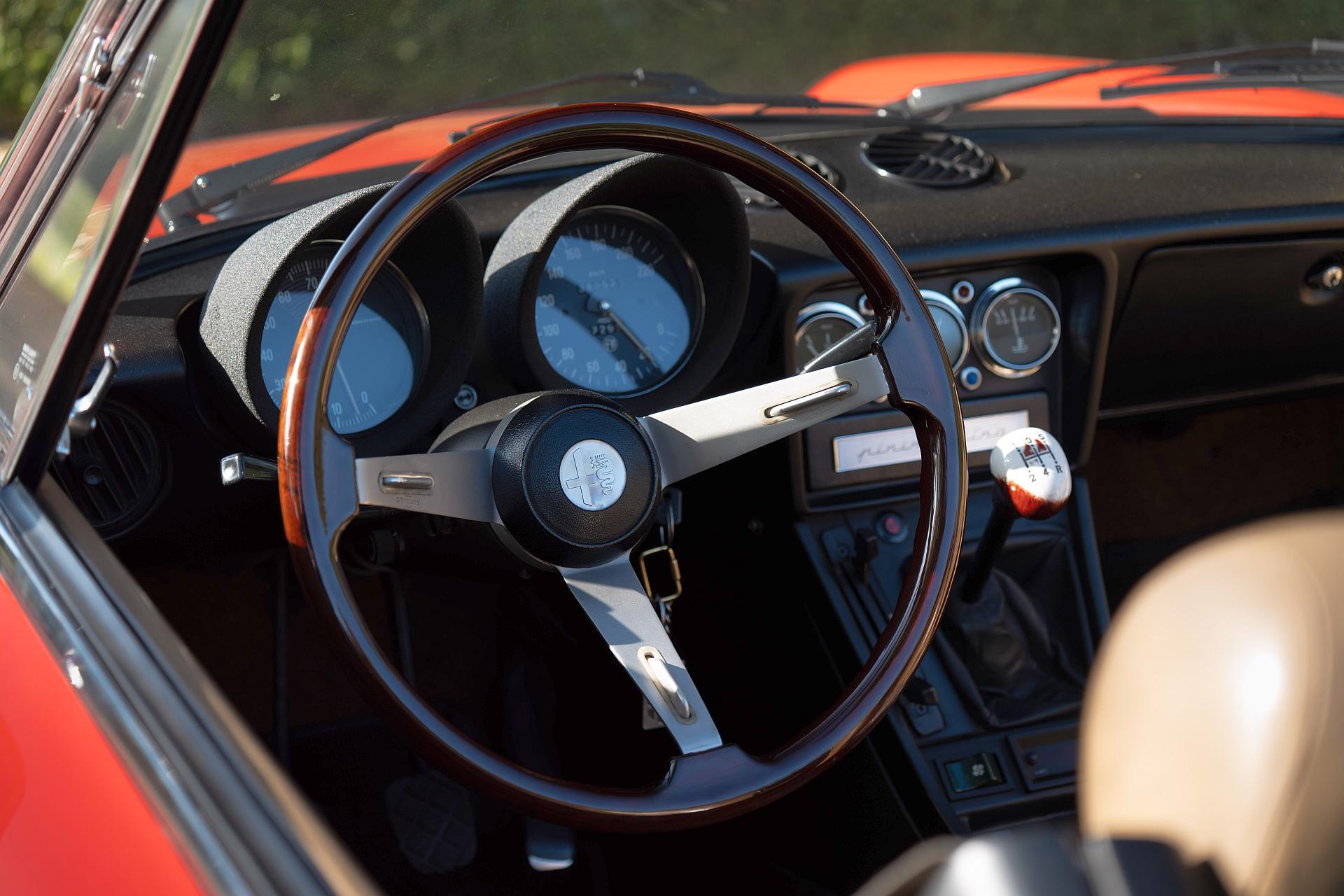 Alfa Romeo Spider "Duetto" świętuje 60 lat