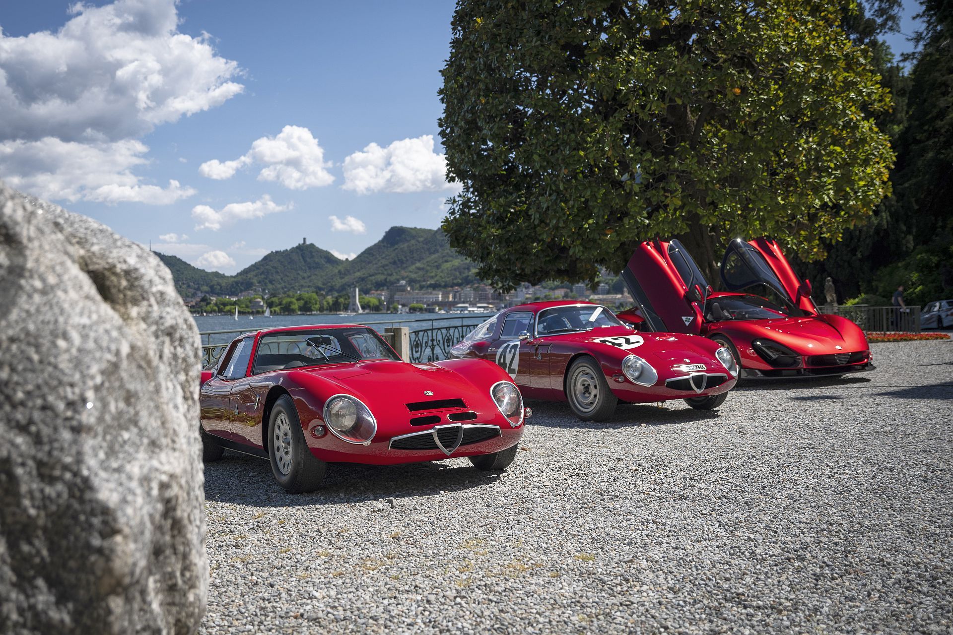 Alfa Romeo 33 Stradale - książka o legendzie i nowej ikonie marki