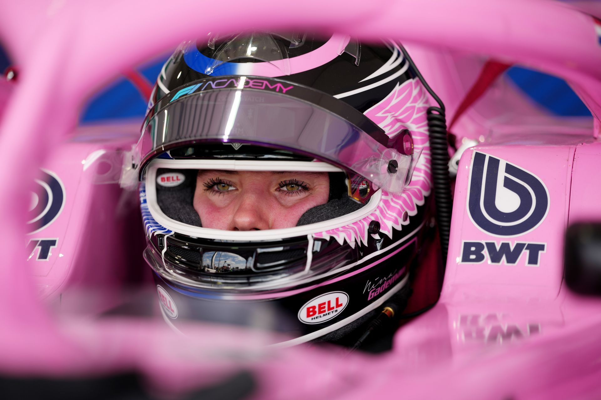 Alpine świętuje 70-lecie motorsportu i kobiecego wkładu w wyścigi na Goodwood Revival