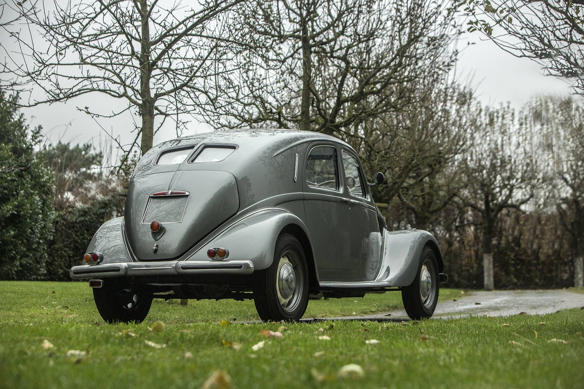 Lancia Aprilia 2. seria - włoska myśl techniczna w powojennym wydaniu