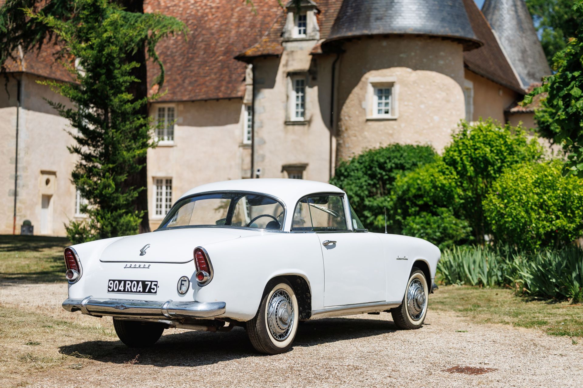 Francuska elegancja lat 50. - Simca Plein Ciel