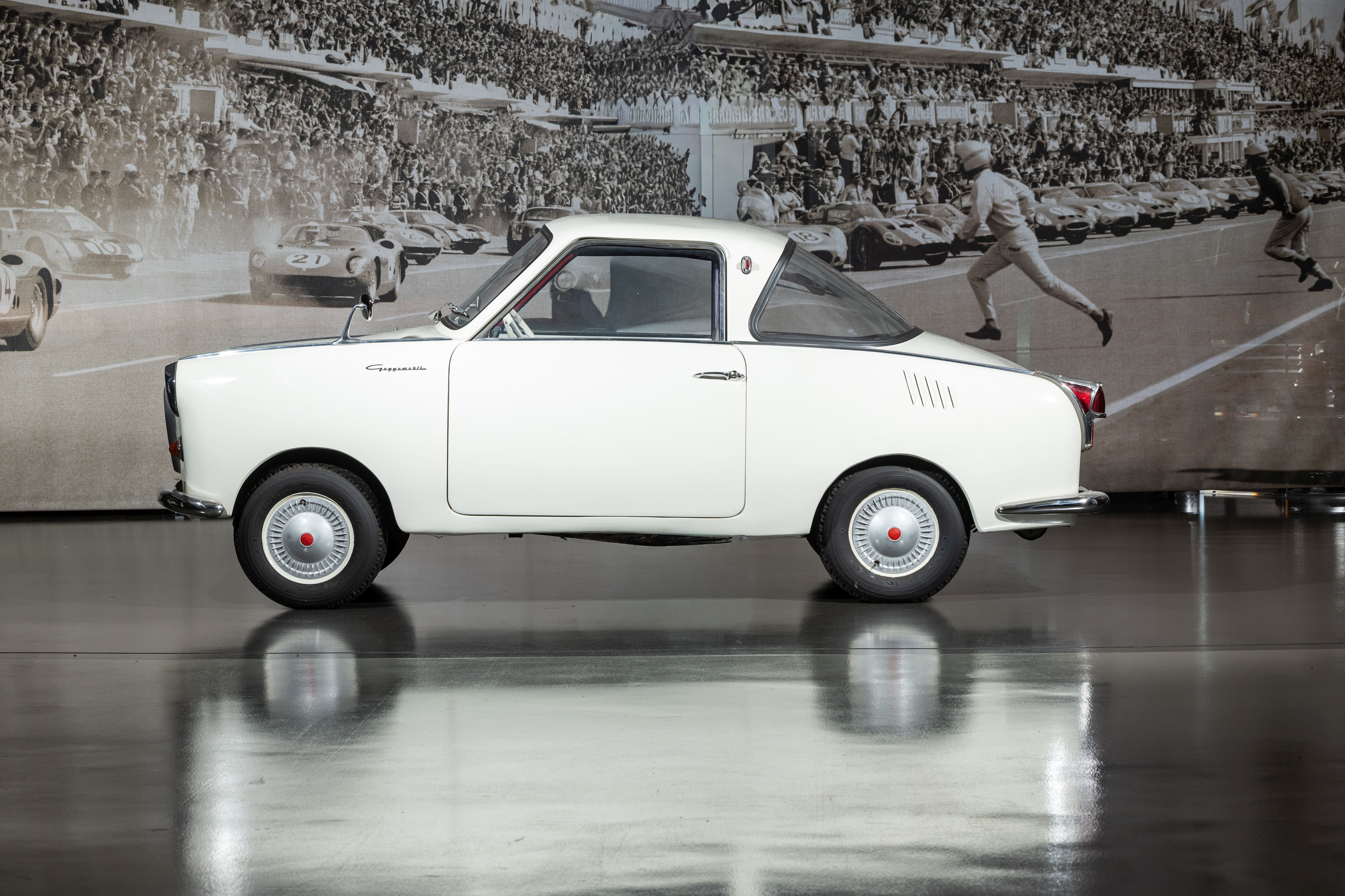 Powojenny optymizm w miniaturze - Goggomobil TS 250 Coupé