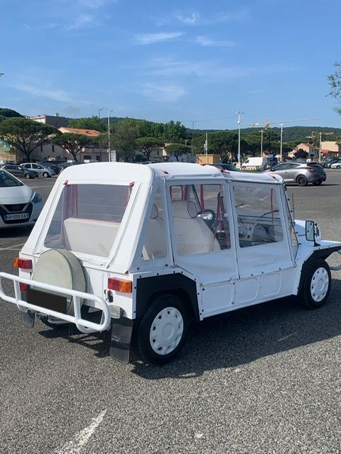 Mini Moke - kultowy klasyk na plażę i do miasta