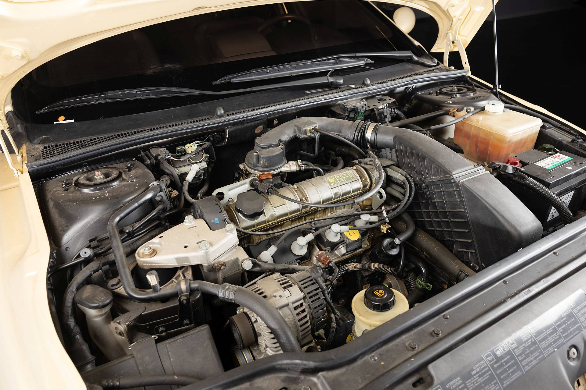 Koncepcyjne Renault Evado z 1995 roku trafi do Polski