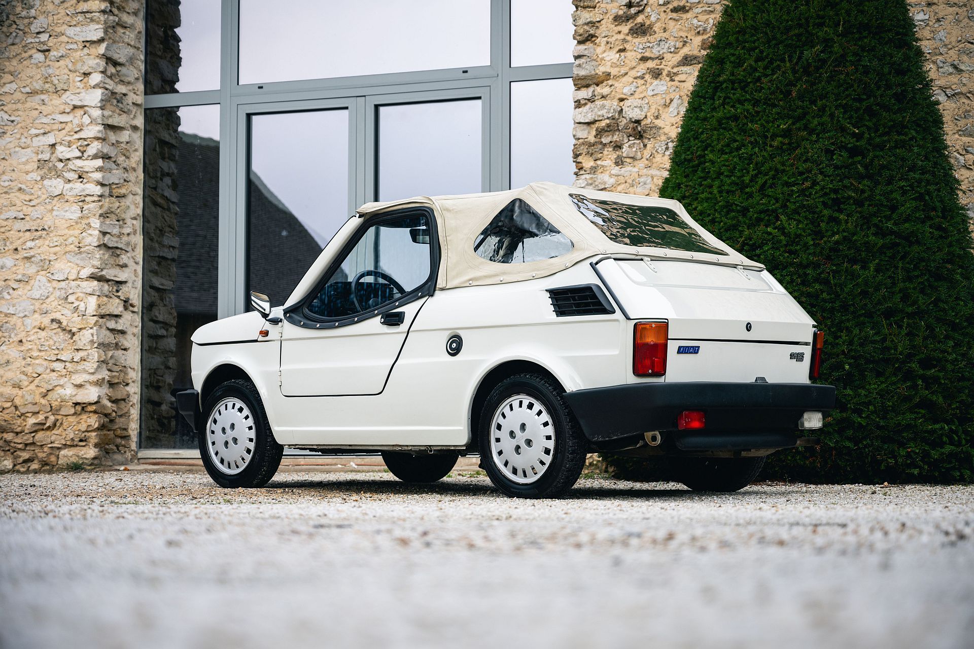 Fiat 126 BIS jako kabriolet - mały samochód ale wielka frajda