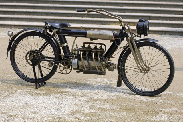 American Pierce Four z 1910 r.