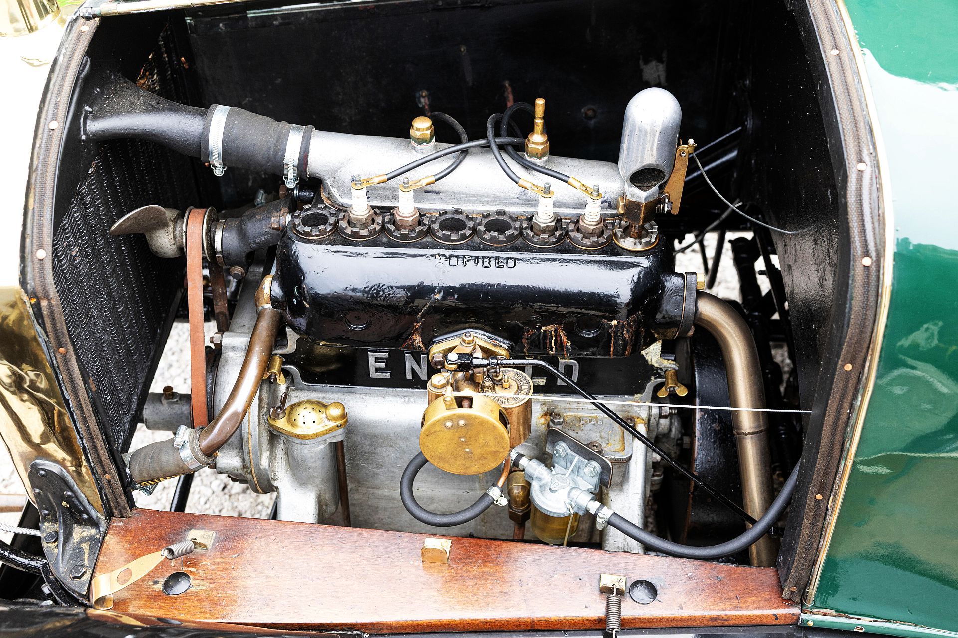 Enfield 10hp Tourer 1915 - ostatni blask epoki edwardiańskiej