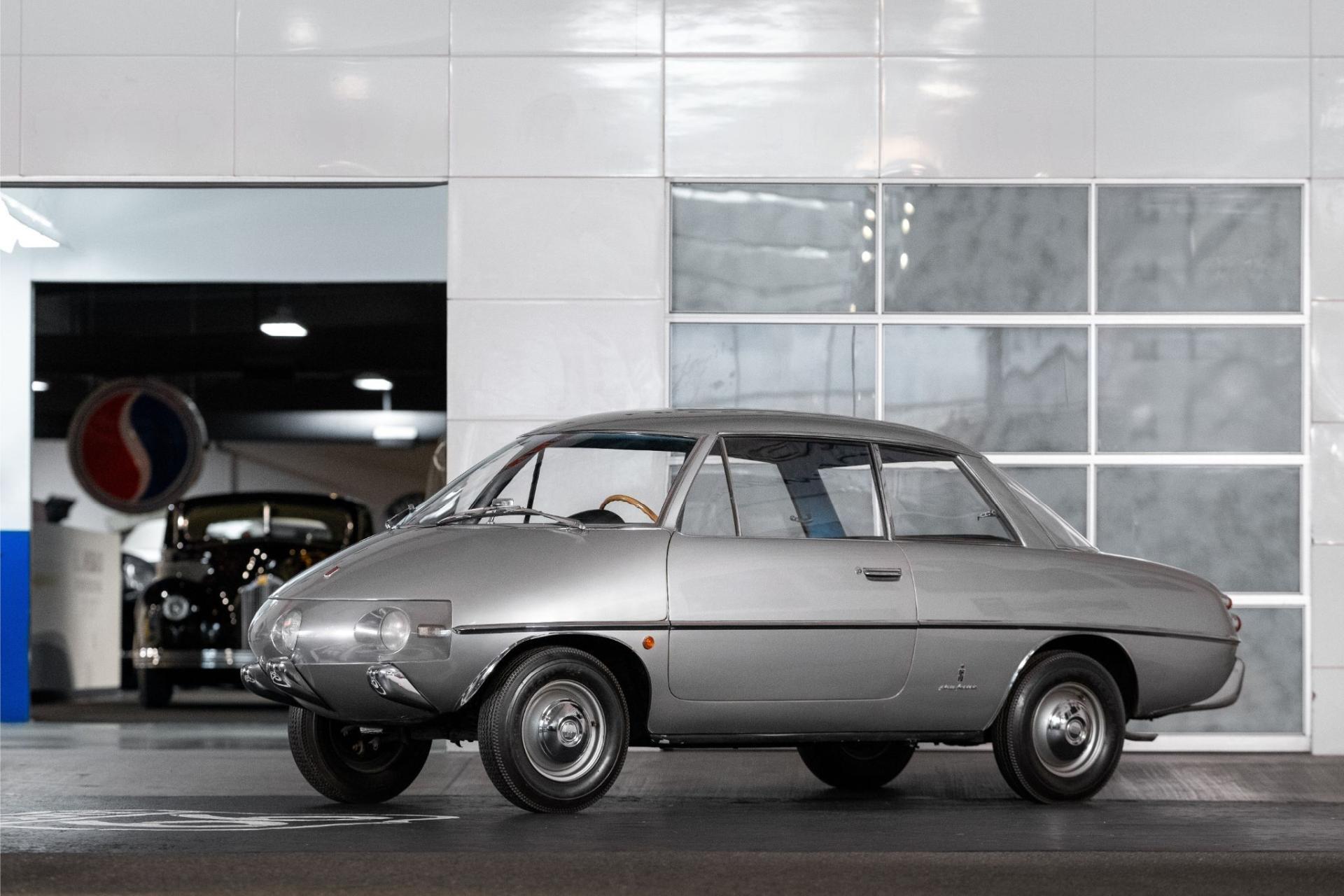 Pininfarina Y Berlinetta - zapomniany manifest aerodynamiki na bazie Fiata 600D