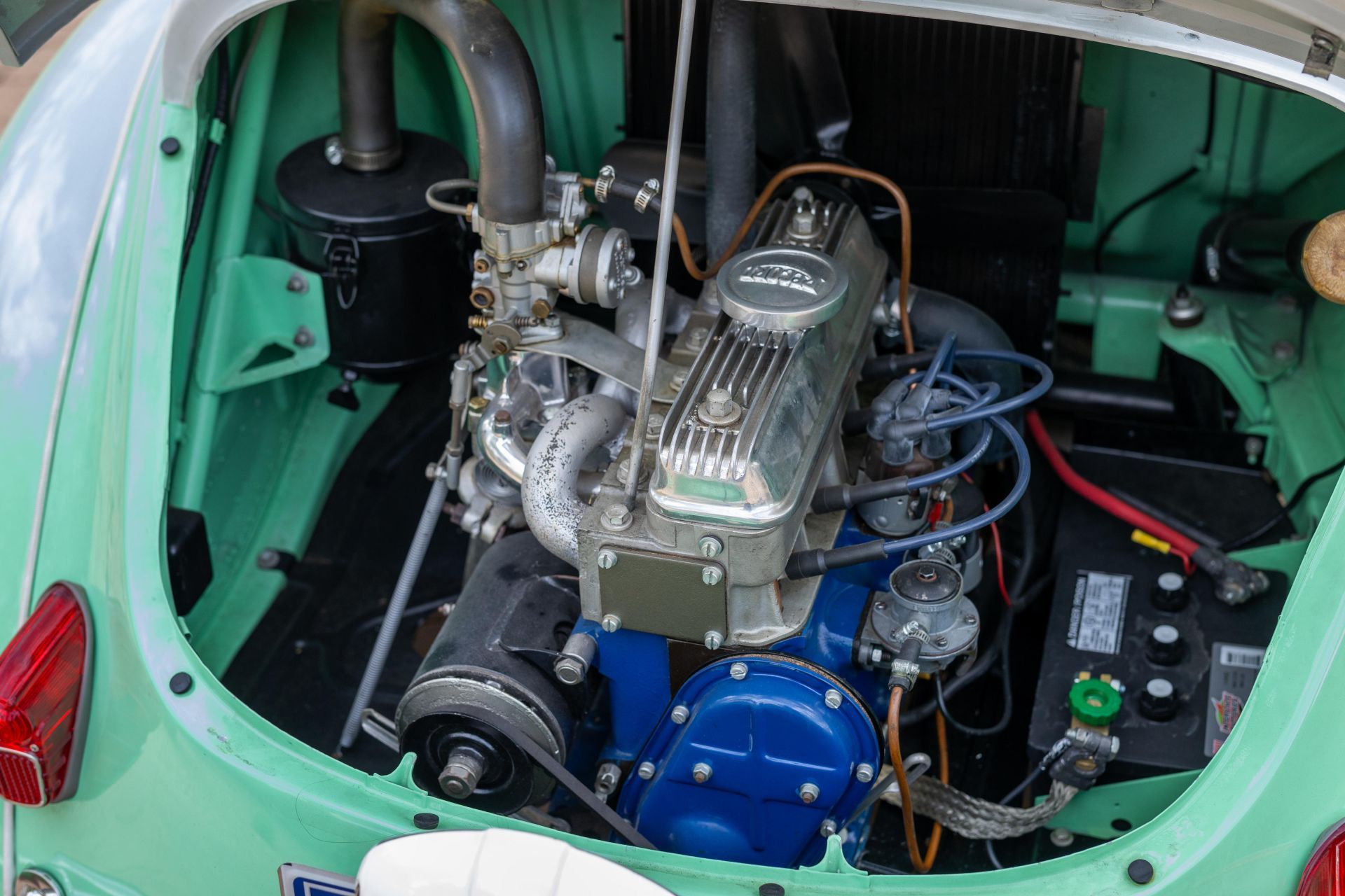 Renault 4CV "Jolly" - urokliwy powiew powojennej motoryzacji