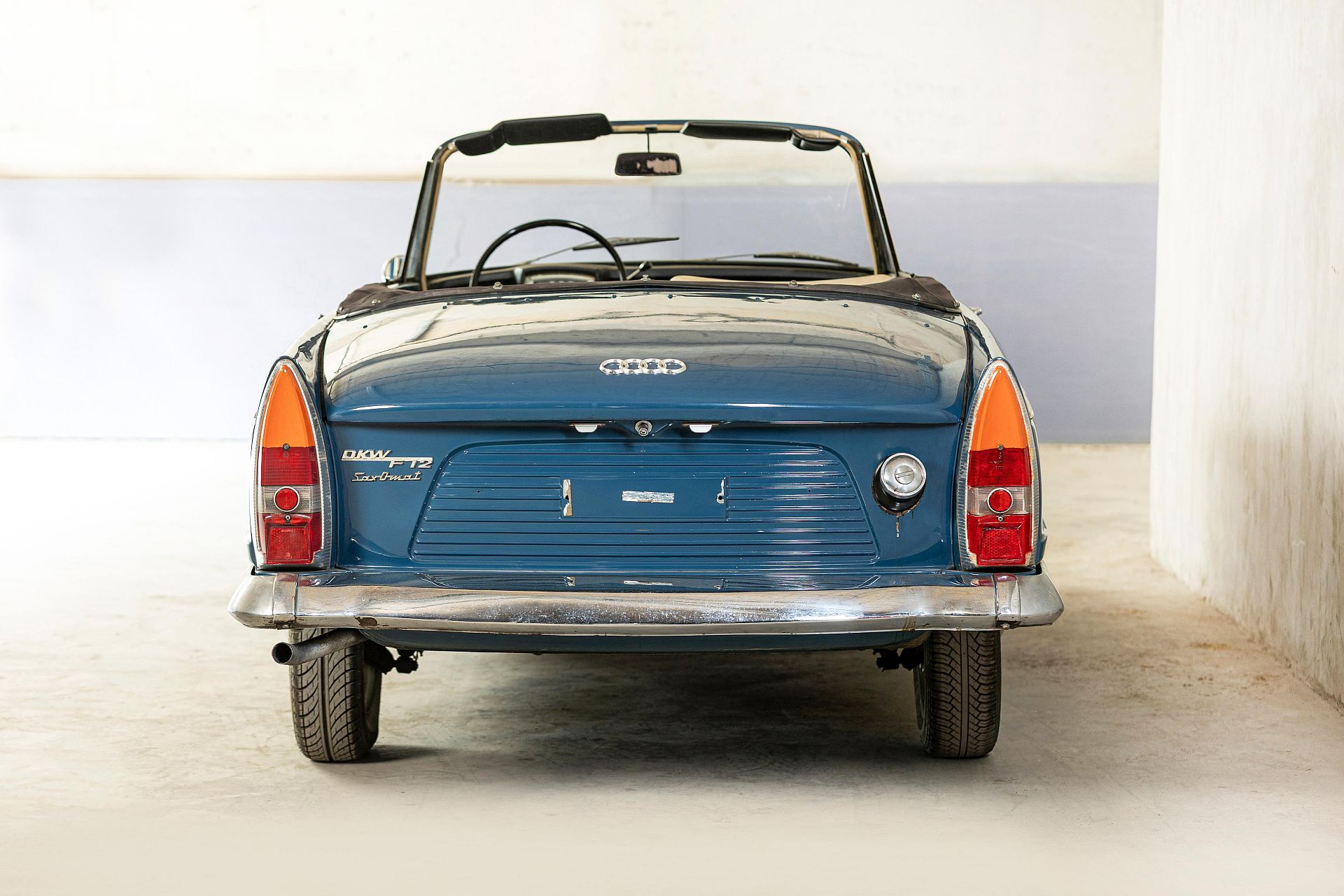Auto Union DKW F12 - dwusuwowe cabrio z lat 60. XX w.