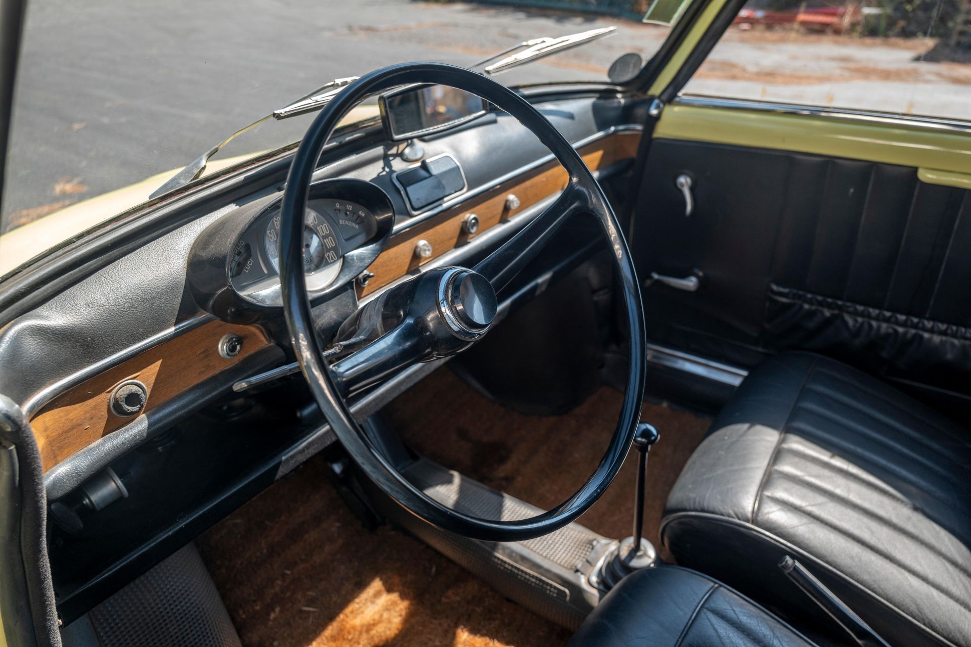 Autobianchi Bianchina - mały klasyk z wielkim charakterem