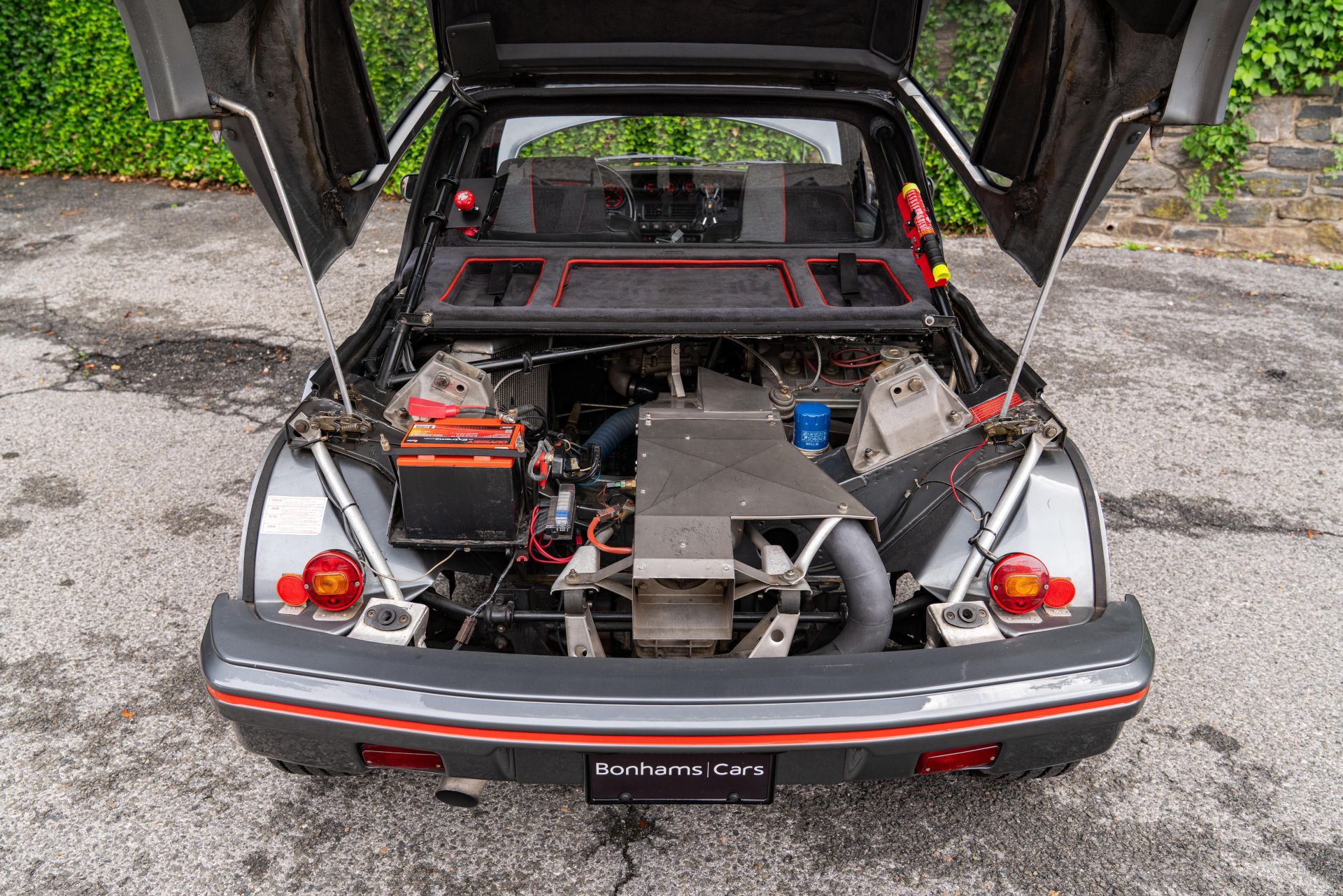 Peugeot 205 Turbo 16 - mały samochód, wielka legenda rajdów