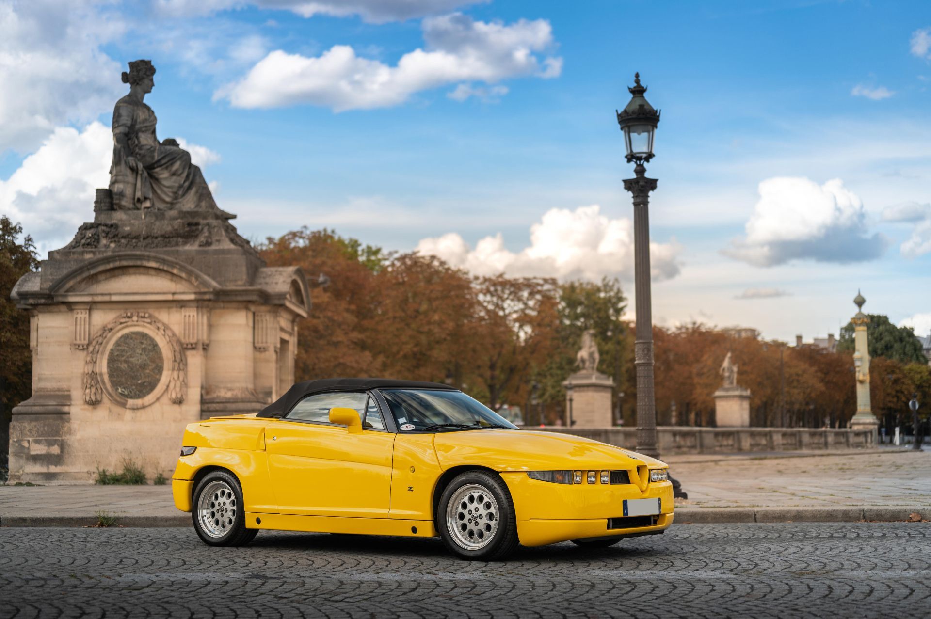 Alfa Romeo RZ - rzadki roadster projektu Zagato z lat 90.
