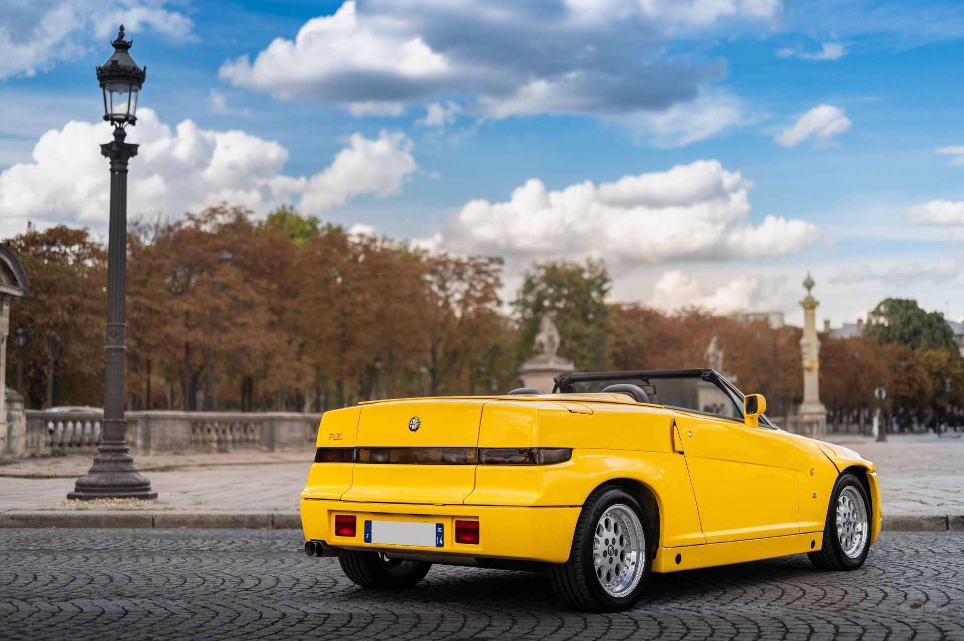 Alfa Romeo RZ - rzadki roadster projektu Zagato z lat 90.