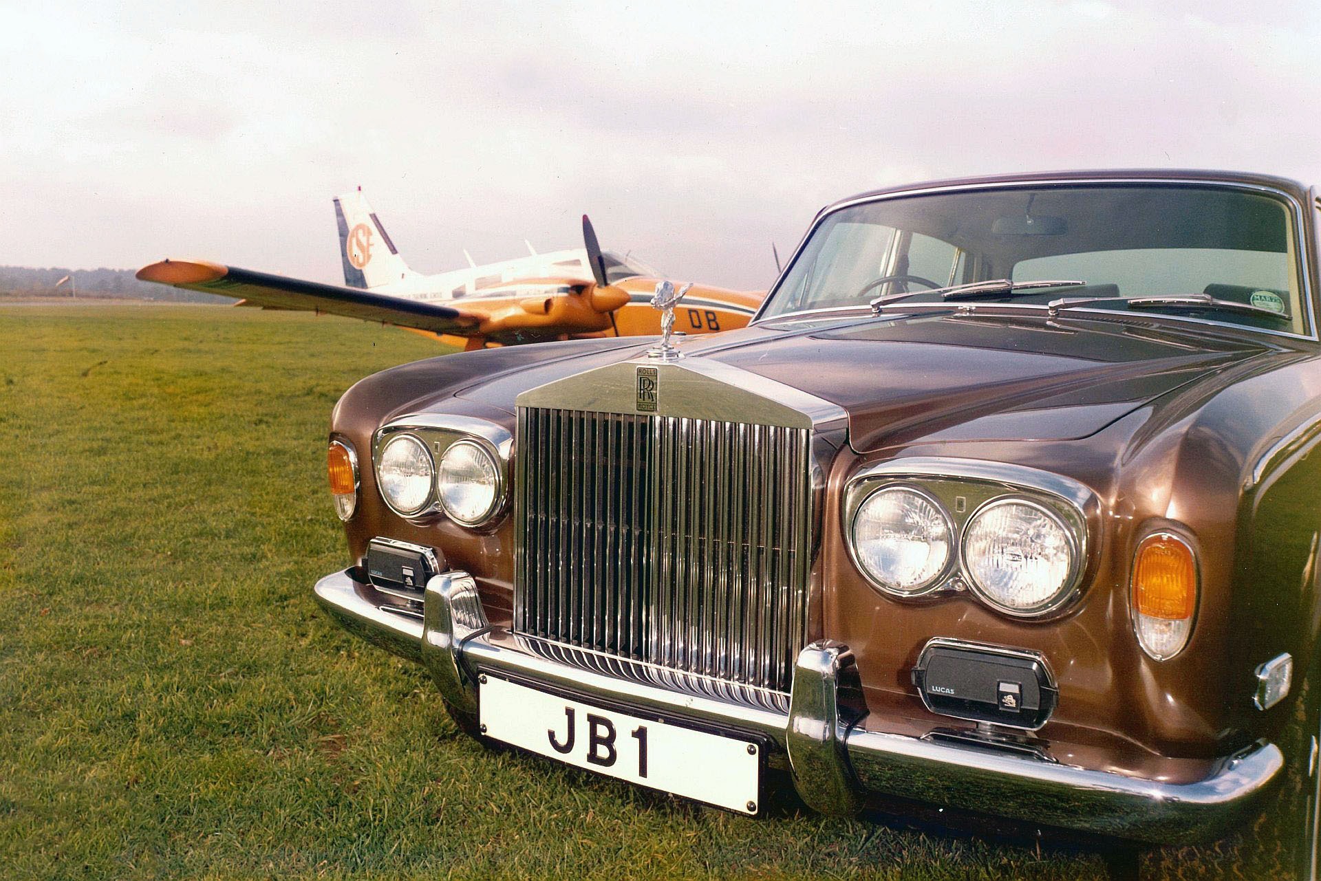 JB 1 - tablica rejestracyjna za milion złotych!