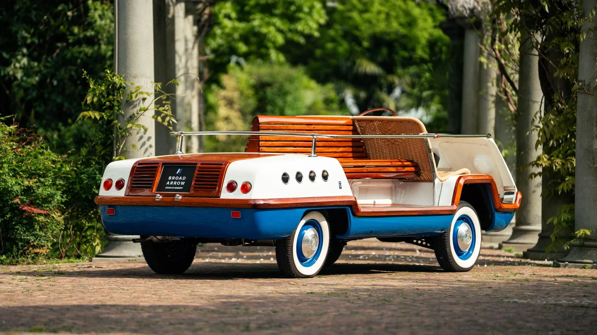 Gdy motoryzacja pachniała morzem - niezwykły Fiat 600 Torpedo Marina