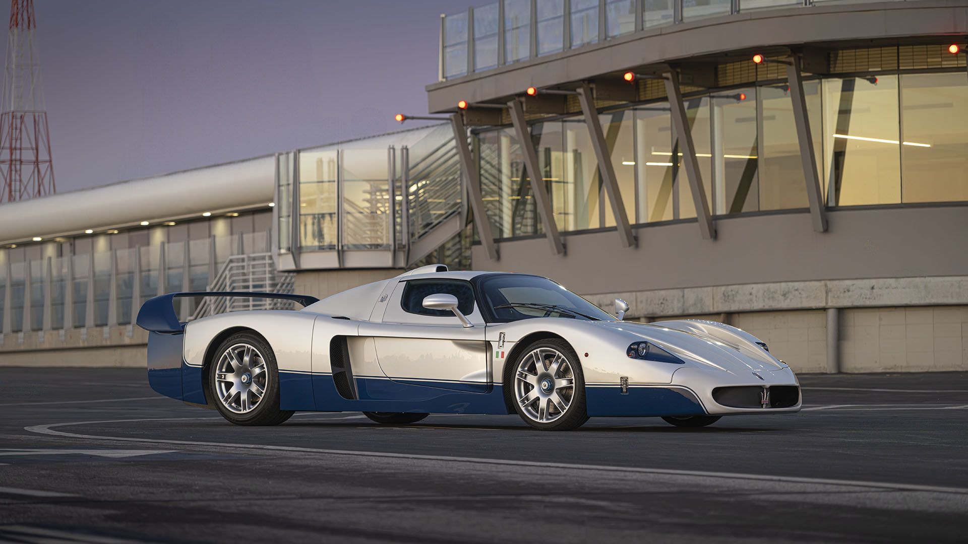 Unikatowe Maserati MC12 Stradale - tylko 50 sztuk, teraz na aukcji Broad Arrow