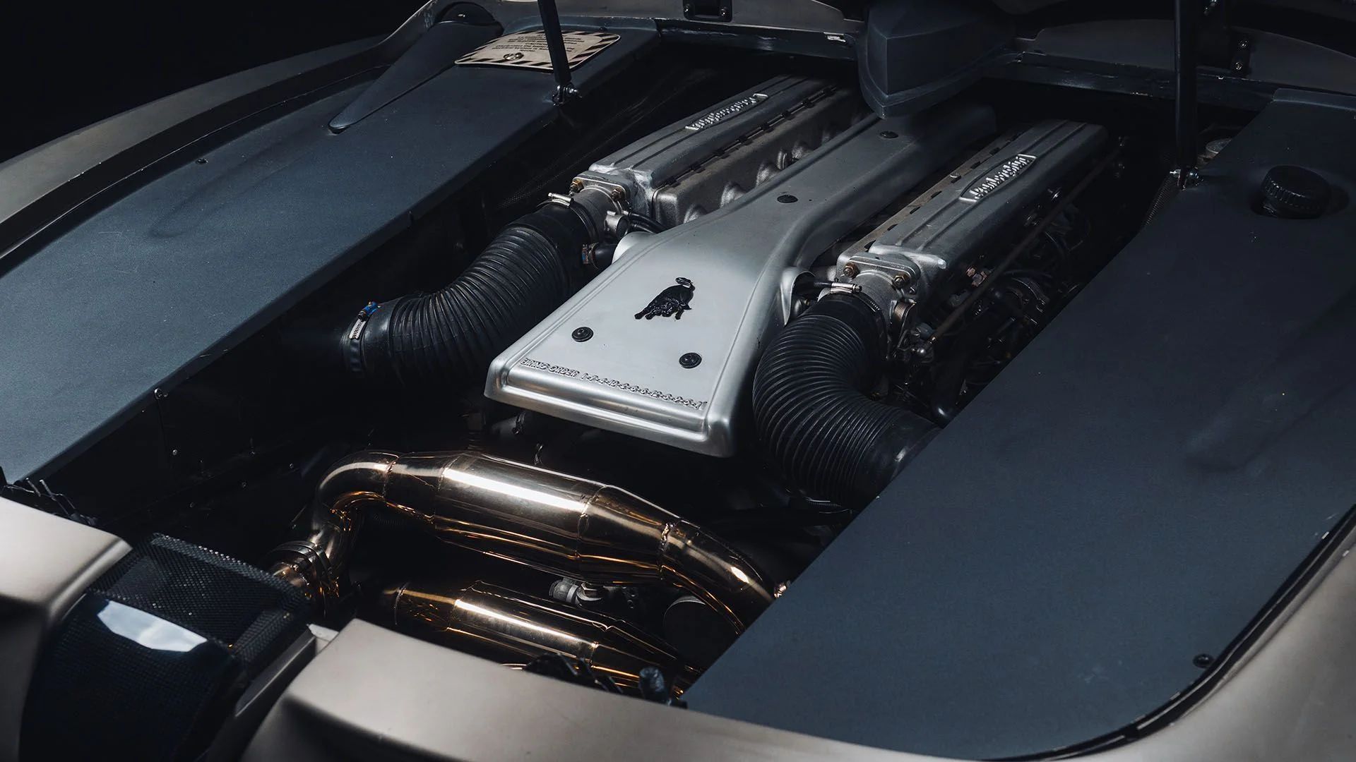 Lamborghini Pregunta - ostatni futurystyczny manifest marki trafi pod młotek