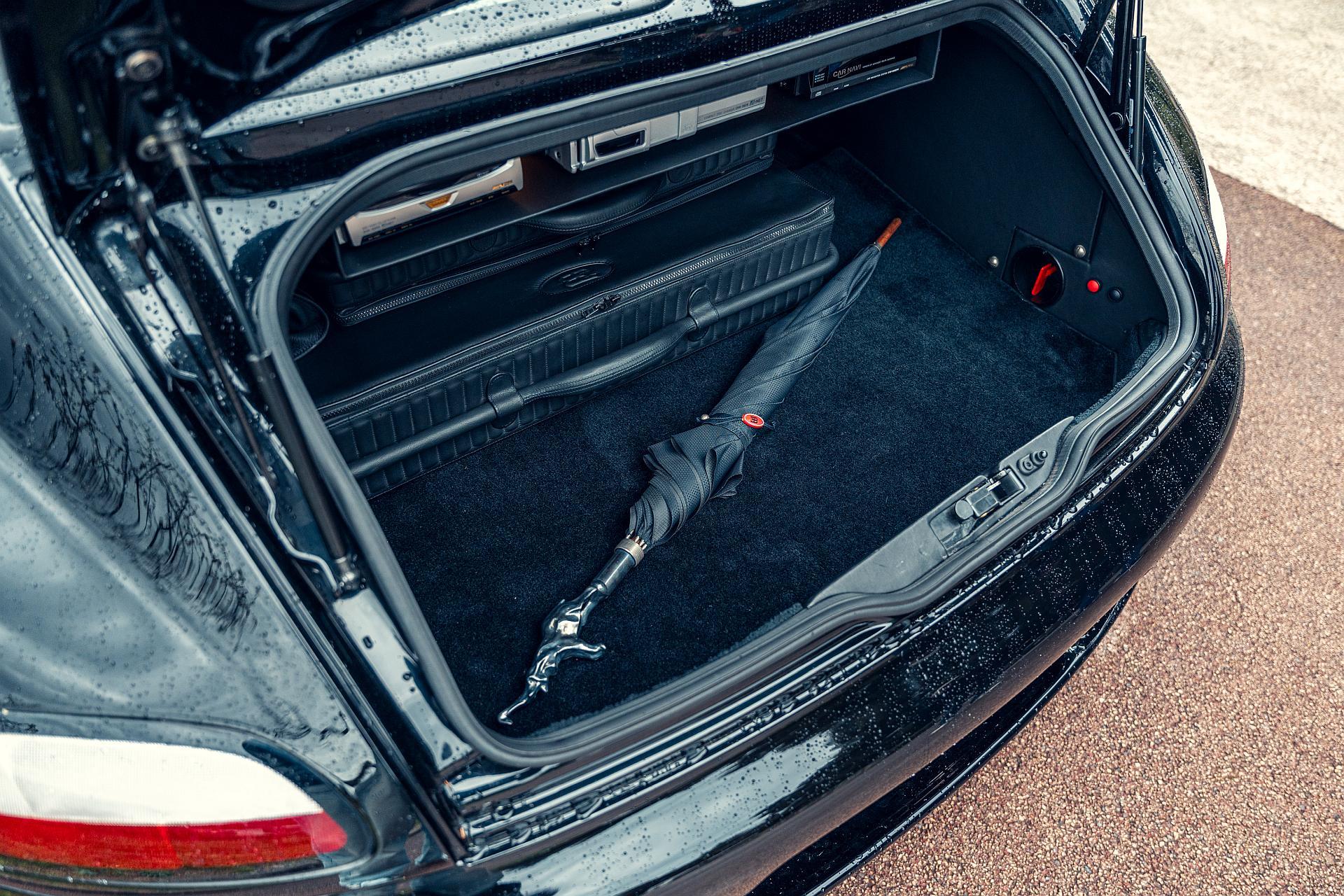 Bugatti EB112 - wizja luksusowej limuzyny z duszą supersamochodu