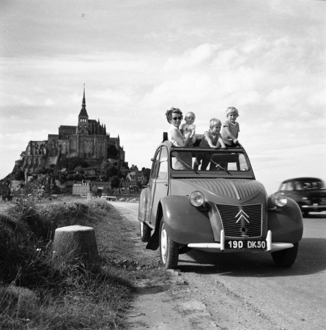 2CV Montst Michel