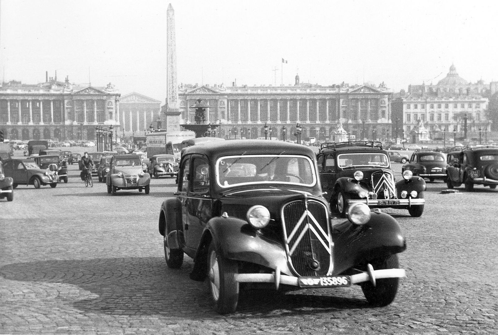 CITROËN ŚWIĘTUJE 90-LECIE TRACTION AVANT