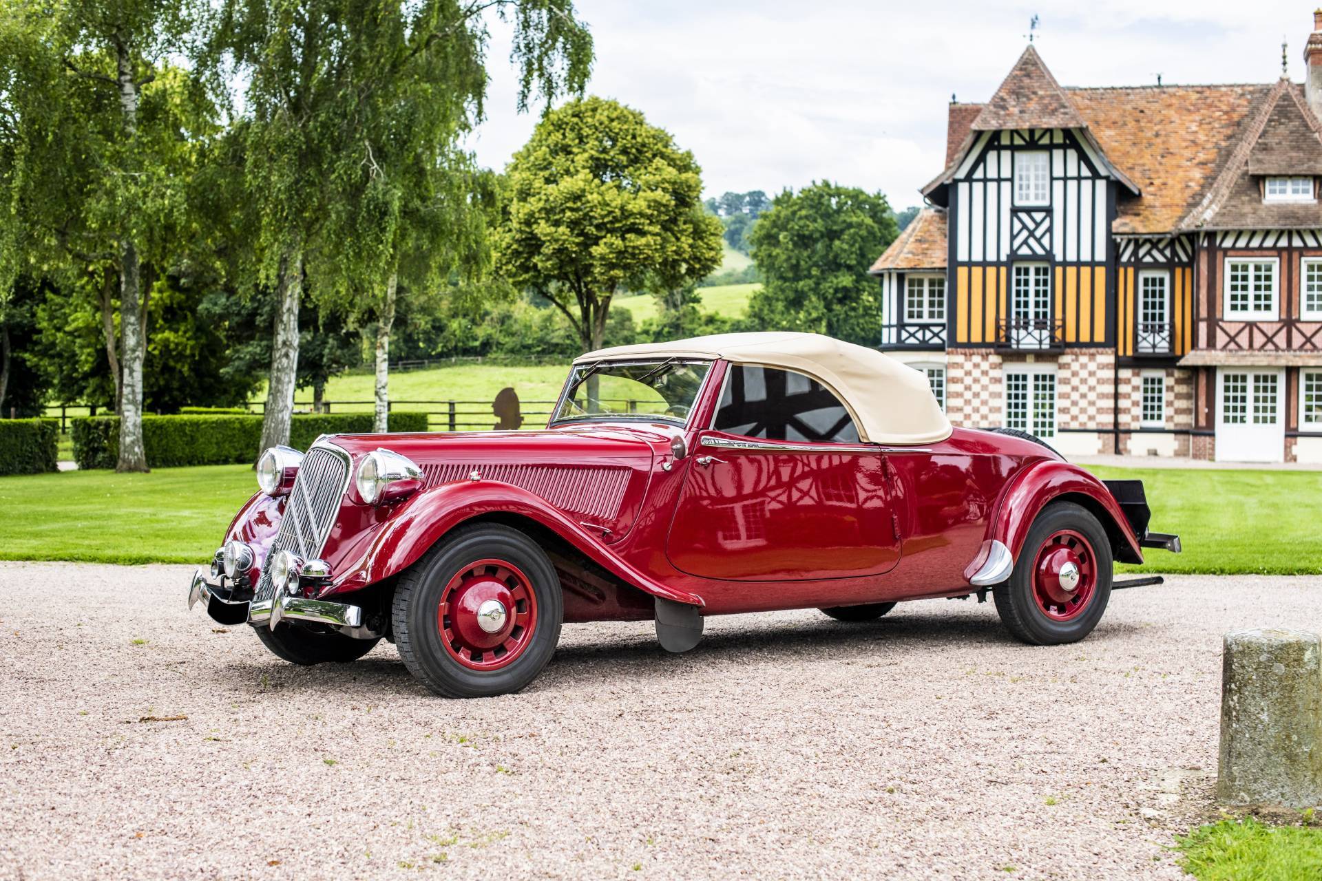 Śmiałe koncepty Citroëna na Rétromobile 2026 - tam, gdzie kreatywność spotyka innowację