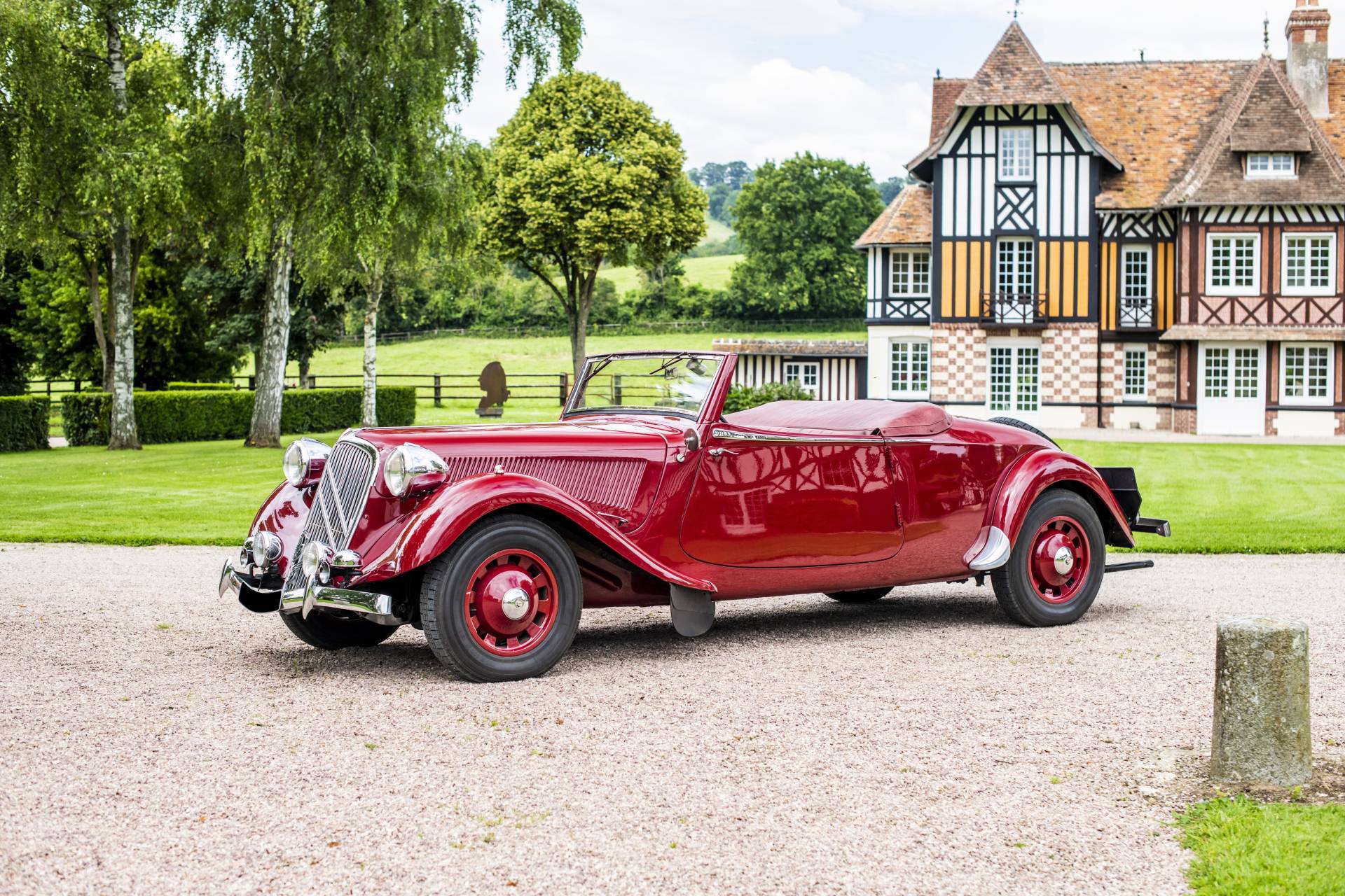 Śmiałe koncepty Citroëna na Rétromobile 2026 - tam, gdzie kreatywność spotyka innowację