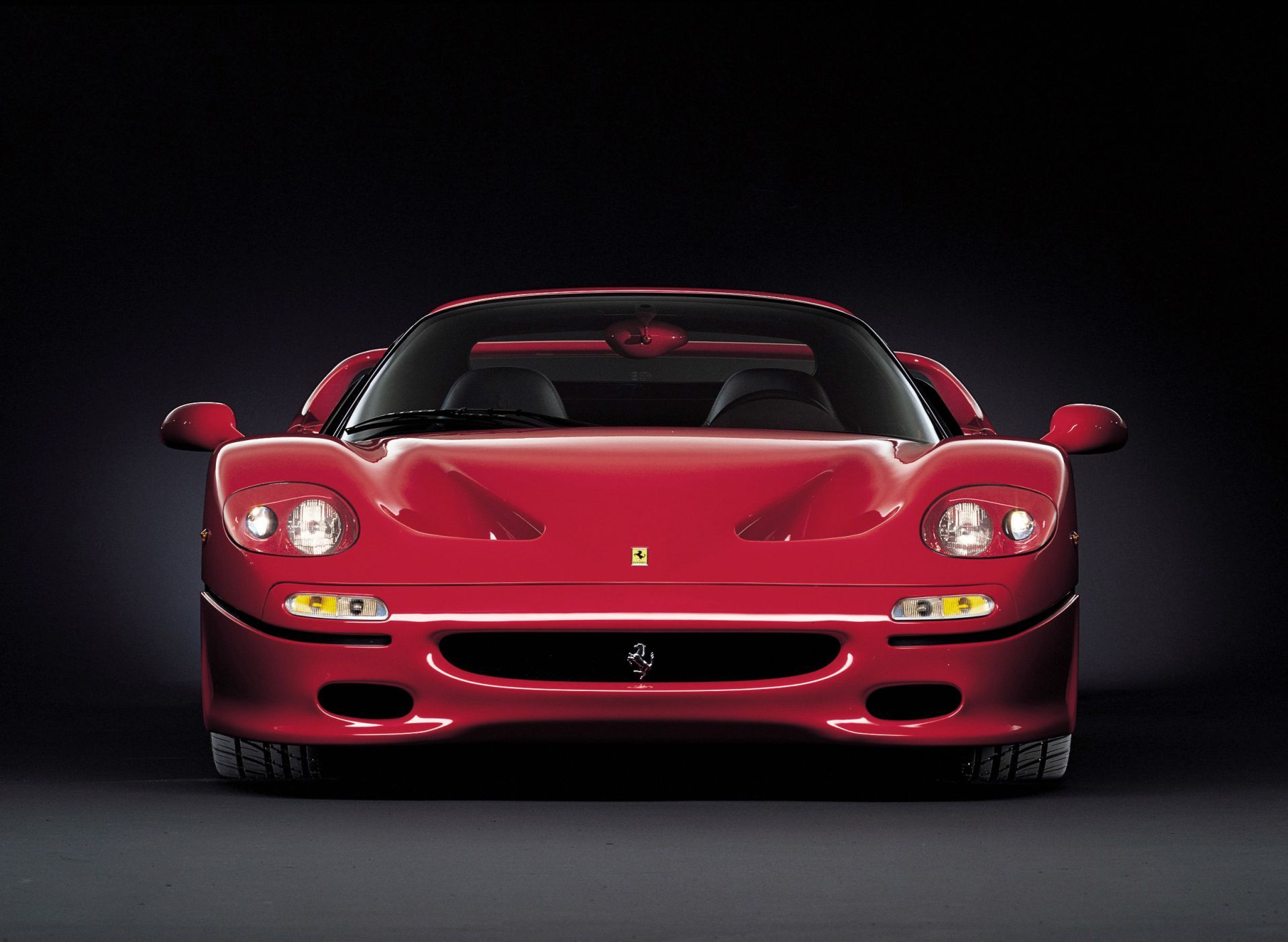 Ferrari F50 - 30 lat legendy, która znów ożywa na drogach Toskanii