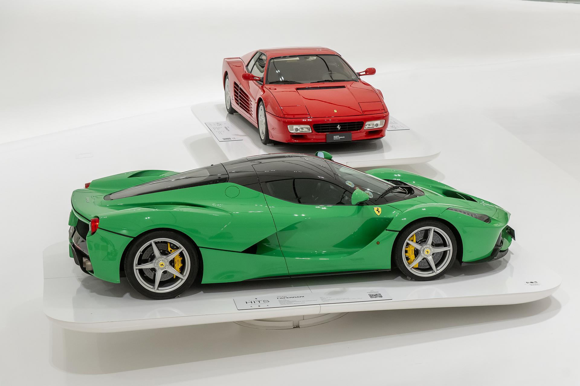 Ferrari i muzyczne legendy - wystawa, gdzie silnik gra pierwsze skrzypce