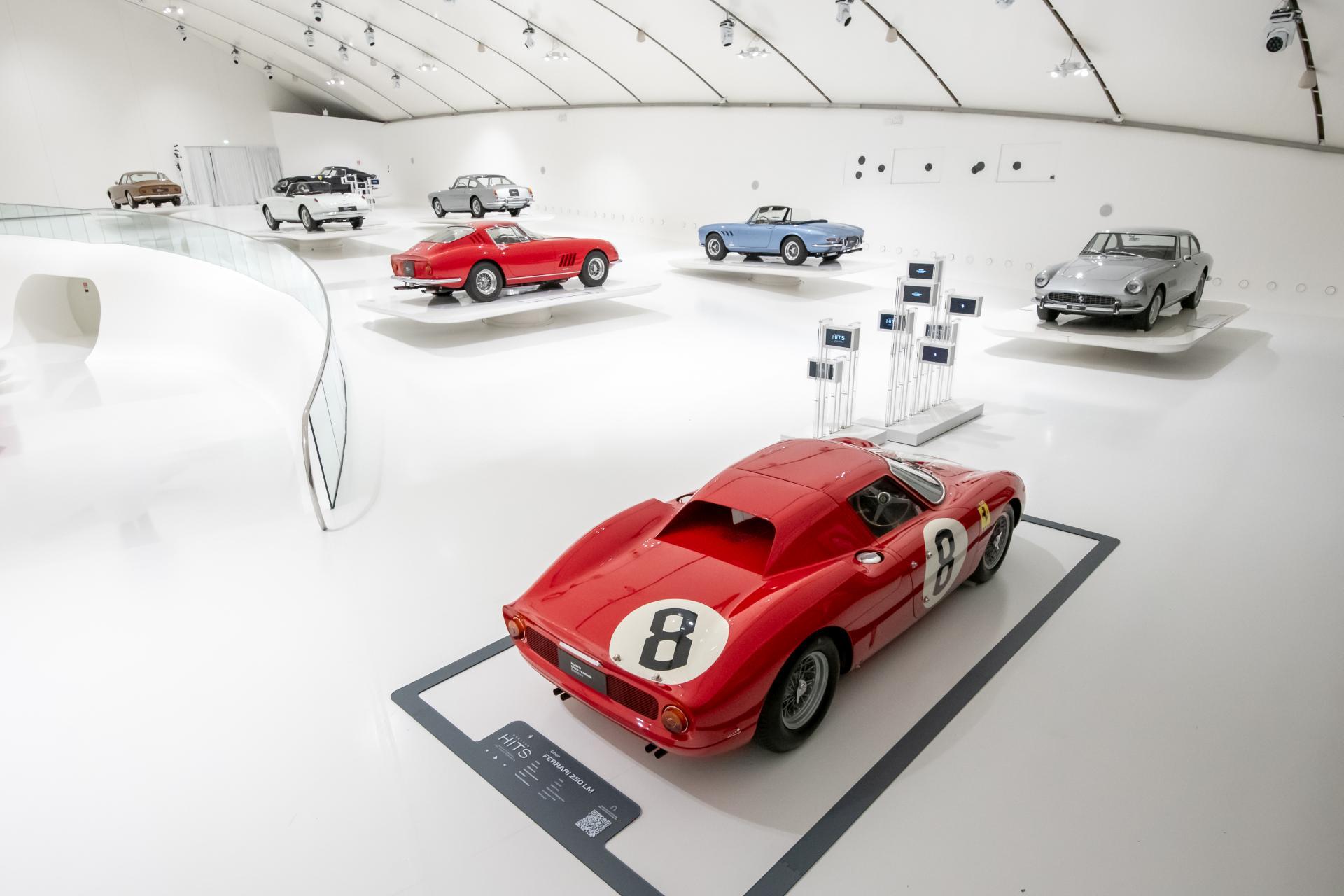Ferrari i muzyczne legendy - wystawa, gdzie silnik gra pierwsze skrzypce