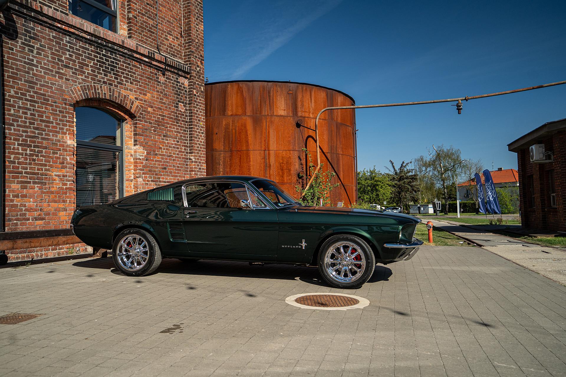 Od klasyki po nowoczesność - Mustangi opanowały Żnin