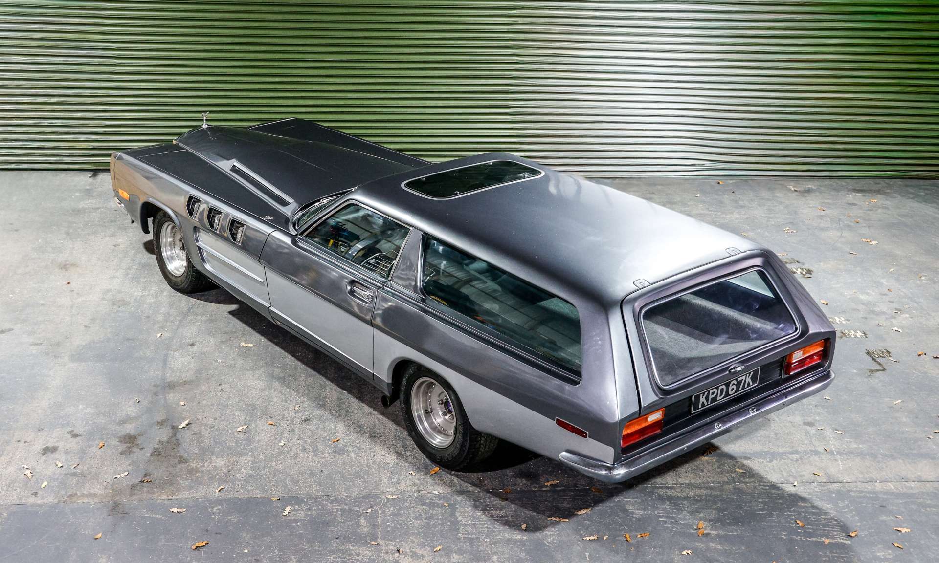 Bestia Johna Dodda - najbardziej szalone dzieło brytyjskiej motoryzacji