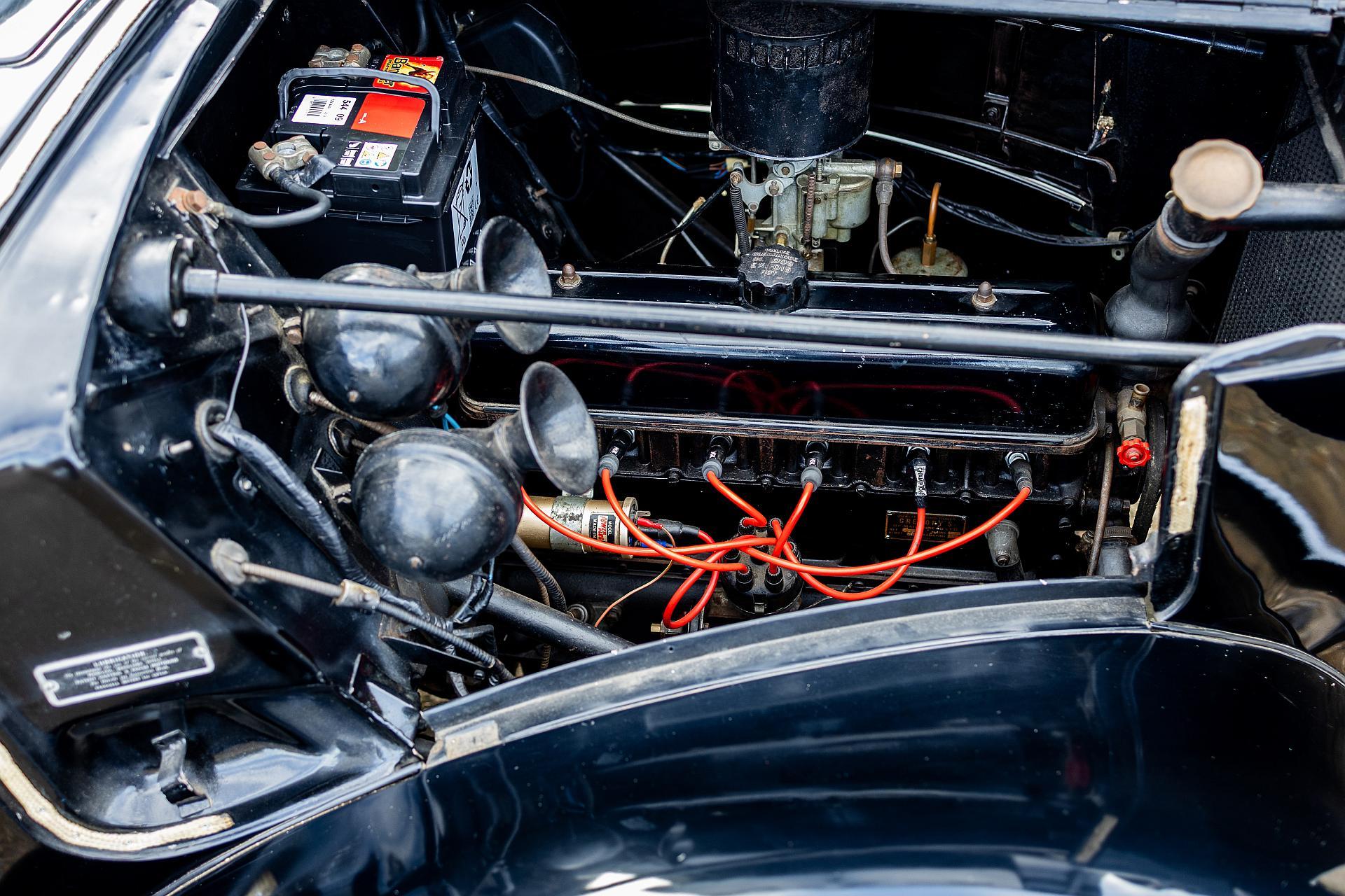 Vauxhall J-Type 14HP z pałacowym rodowodem