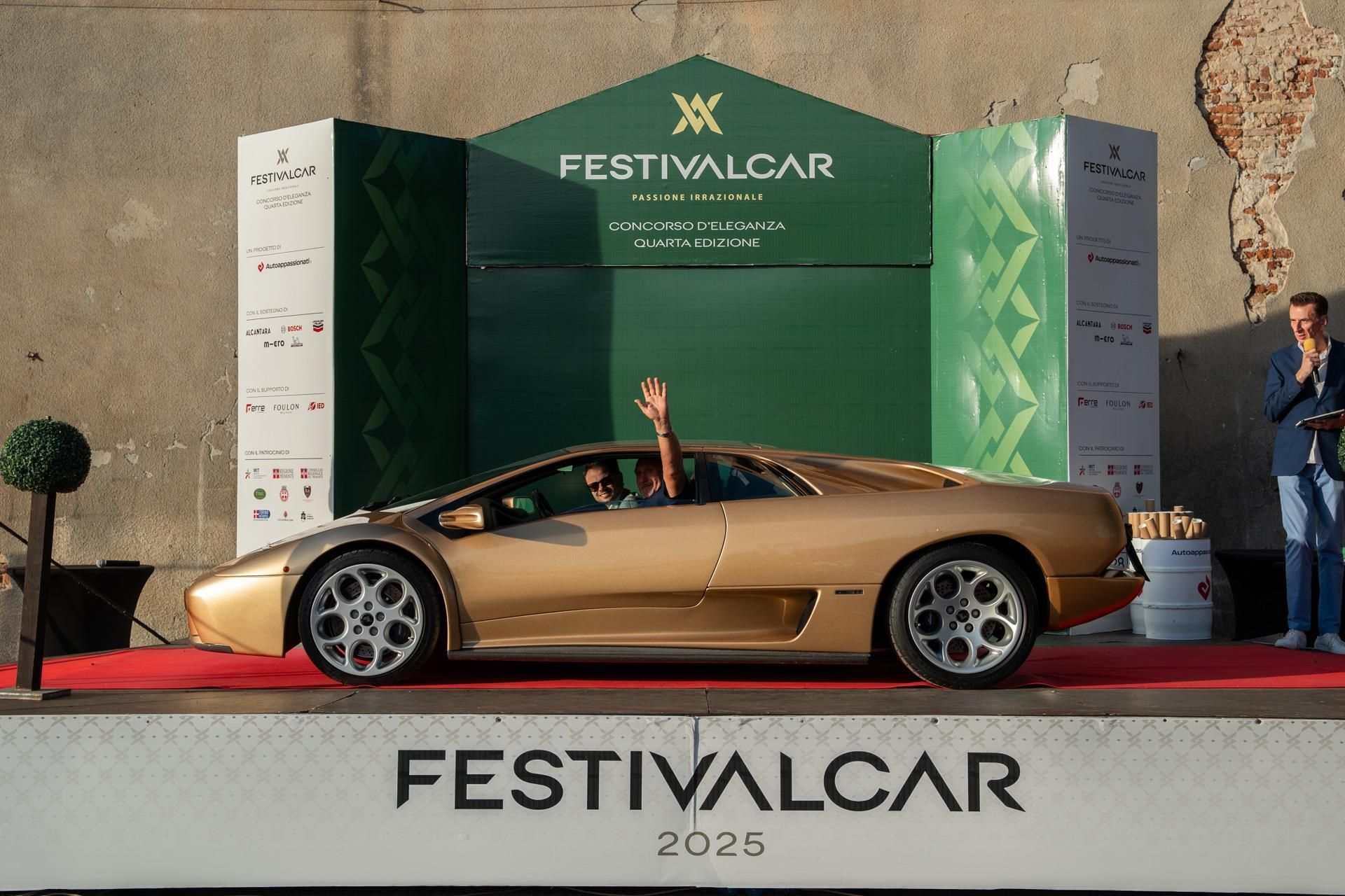 Lamborghini Diablo i Miura błyszczą na włoskich konkursach elegancji