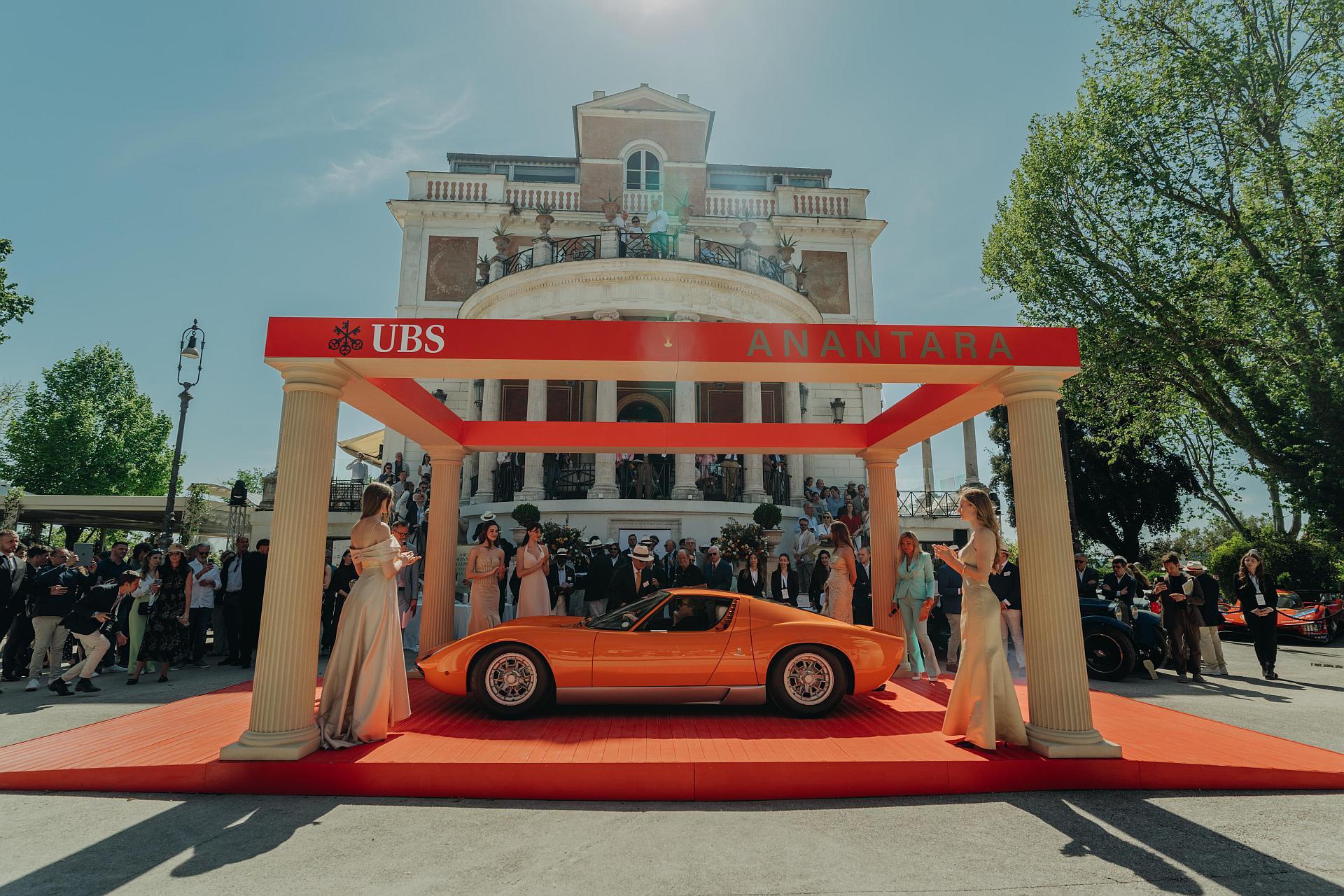 Sztuka restauracji - Lamborghini Miura SV przywrócona do życia przez Polo Storico