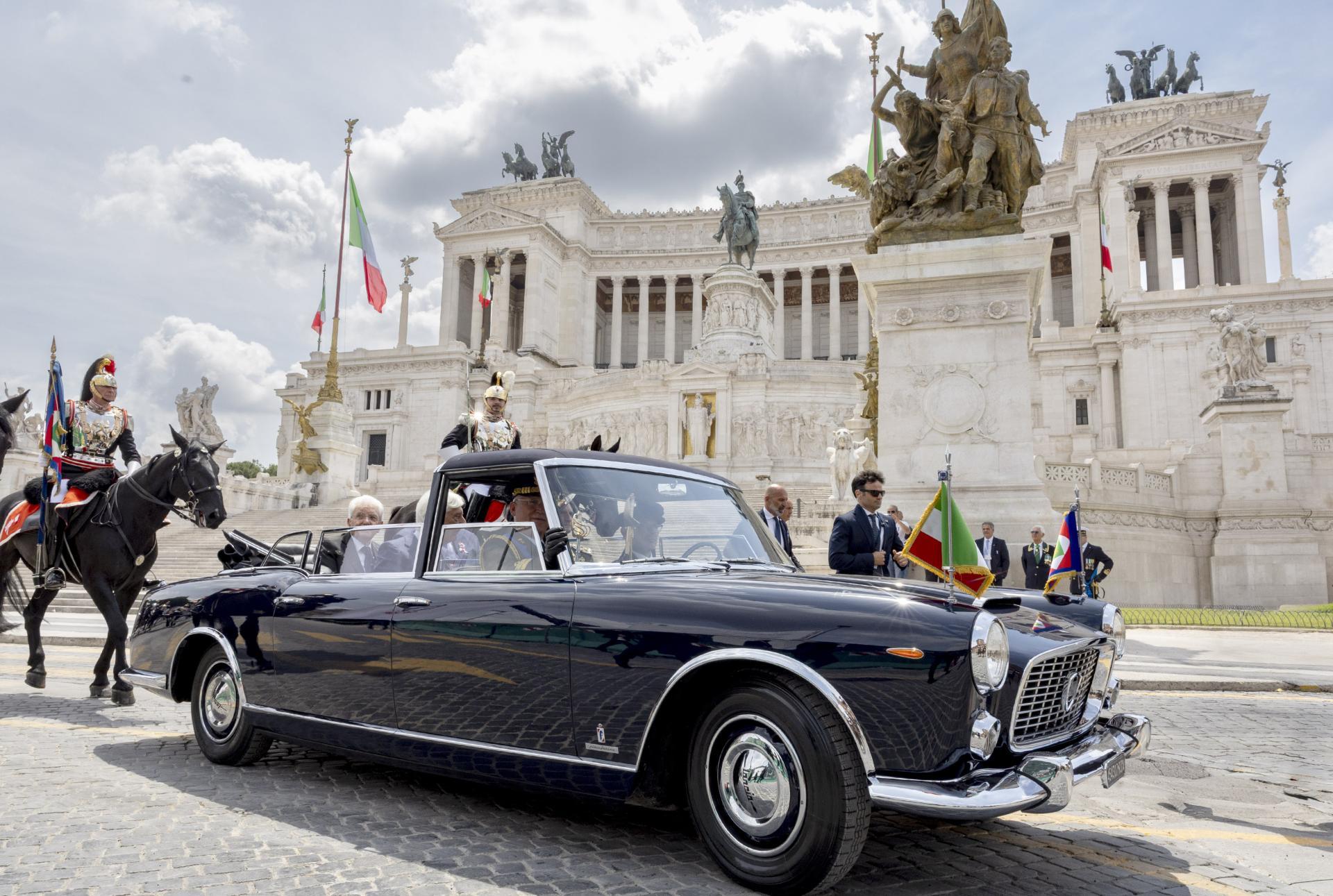 Lancia Flaminia i nowa Gamma - od prezydenckiej legendy do przyszłości marki
