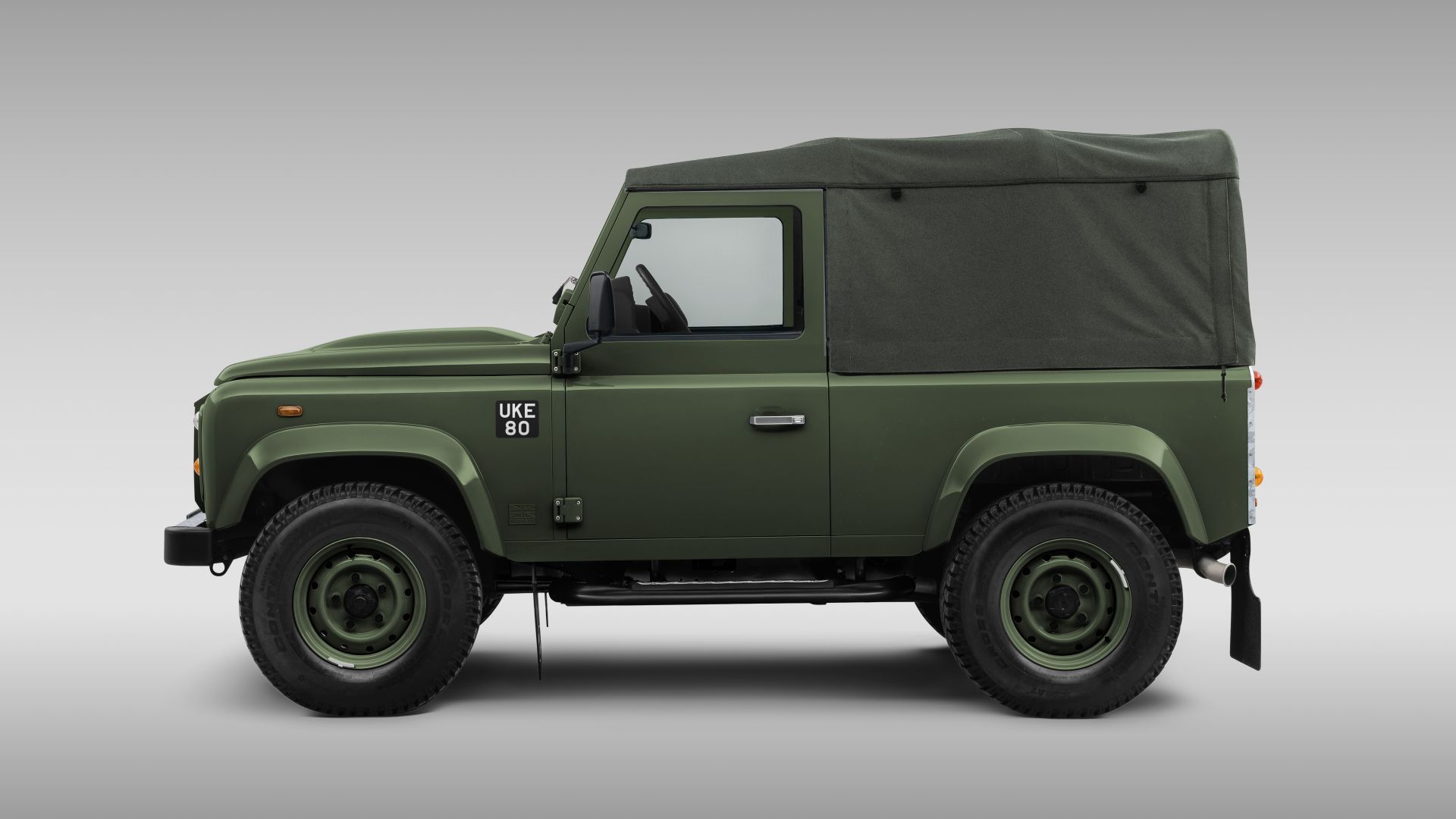 Land Rover Defender V8 Churchill Edition - tylko 10 sztuk dla kolekcjonerów