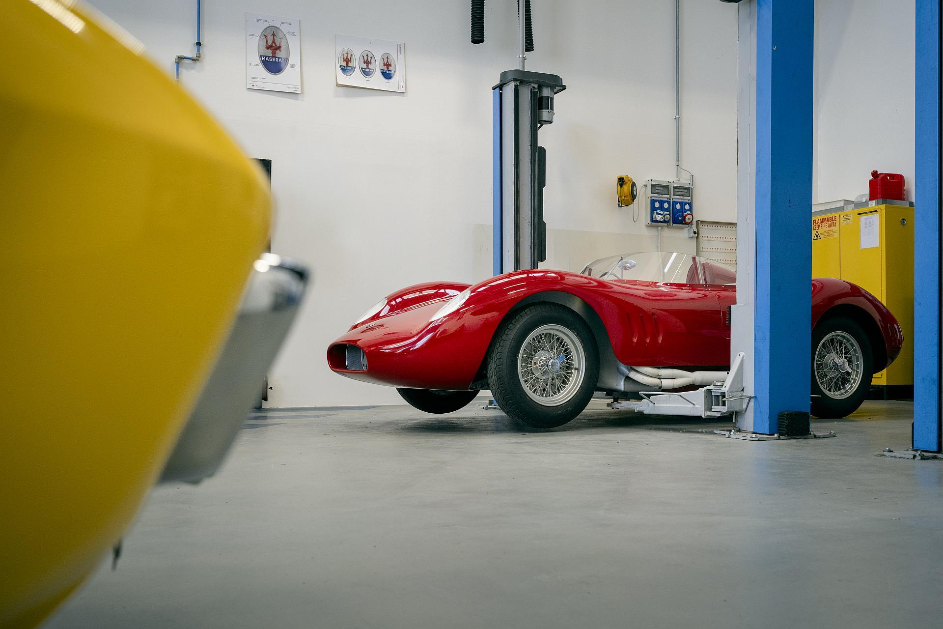 Certyfikat autentyczności dla Maserati 200S