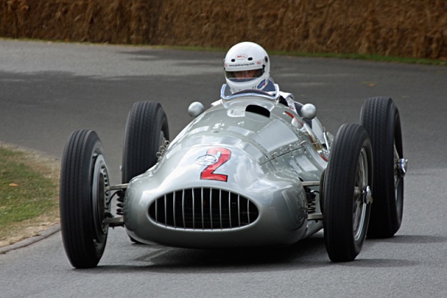 Mercedes-Benz W154