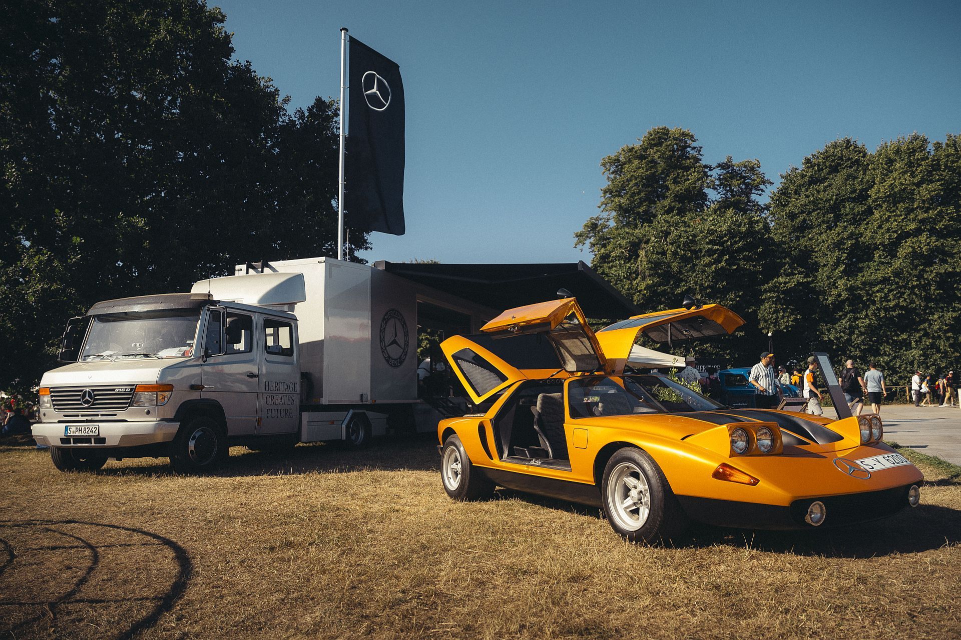 Mercedes-Benz świętuje 75 lat Formuły 1 - legendy na Goodwood Festival of Speed