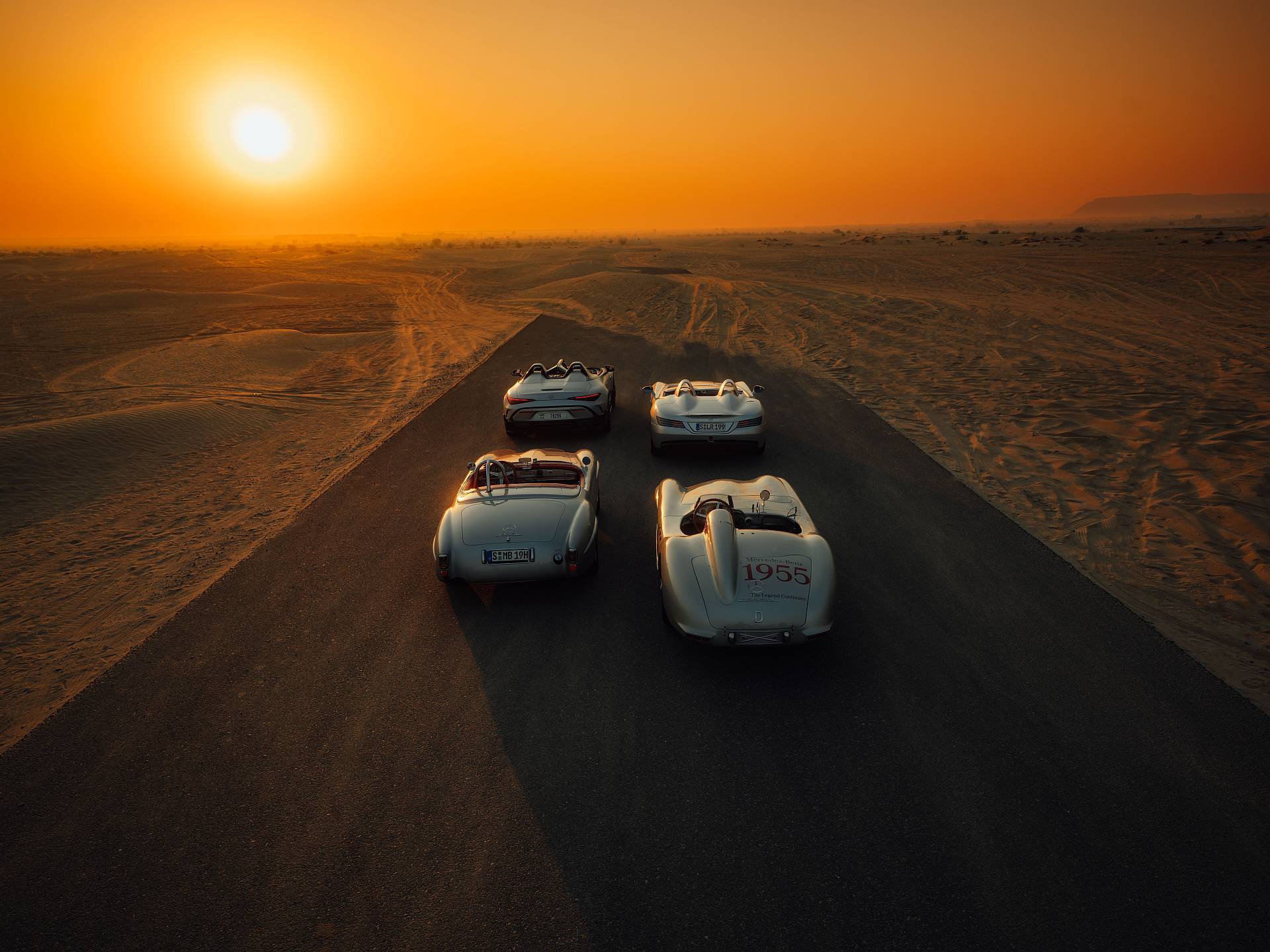 Mercedes-Benz 300 SLR na trasie 1000 Miglia Experience UAE