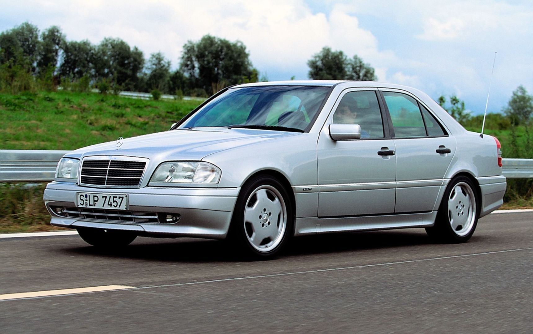 Mercedes-Benz C36 AMG - seria 202