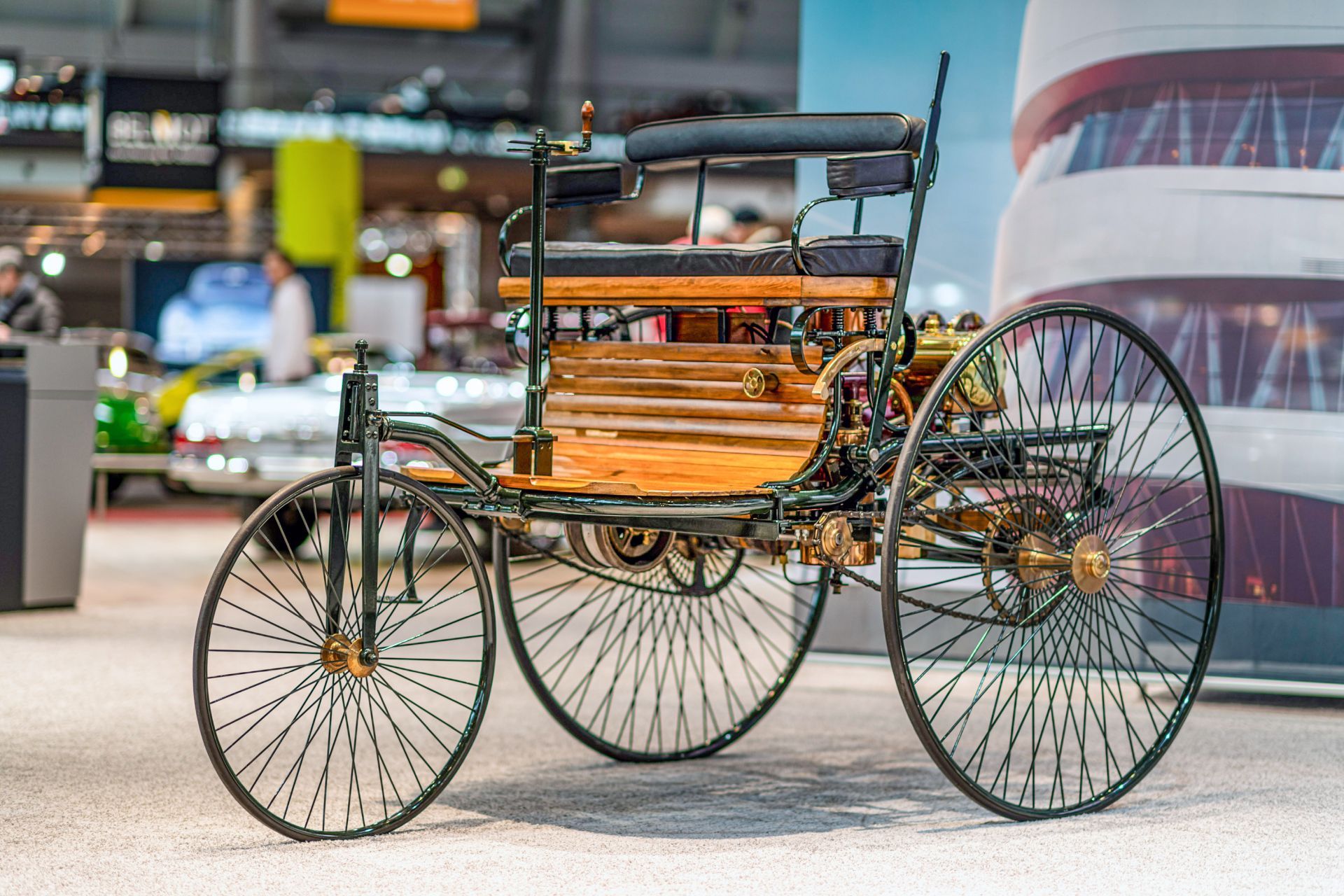 Mercedes-Benz Classic na targach Retro Classics 2025