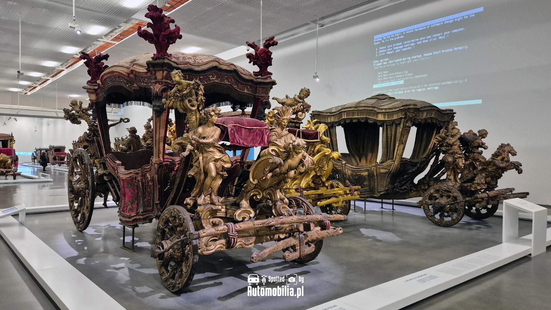 Muzeum powozów w Lizbonie - gdy luksus miał cztery koła i sześć koni