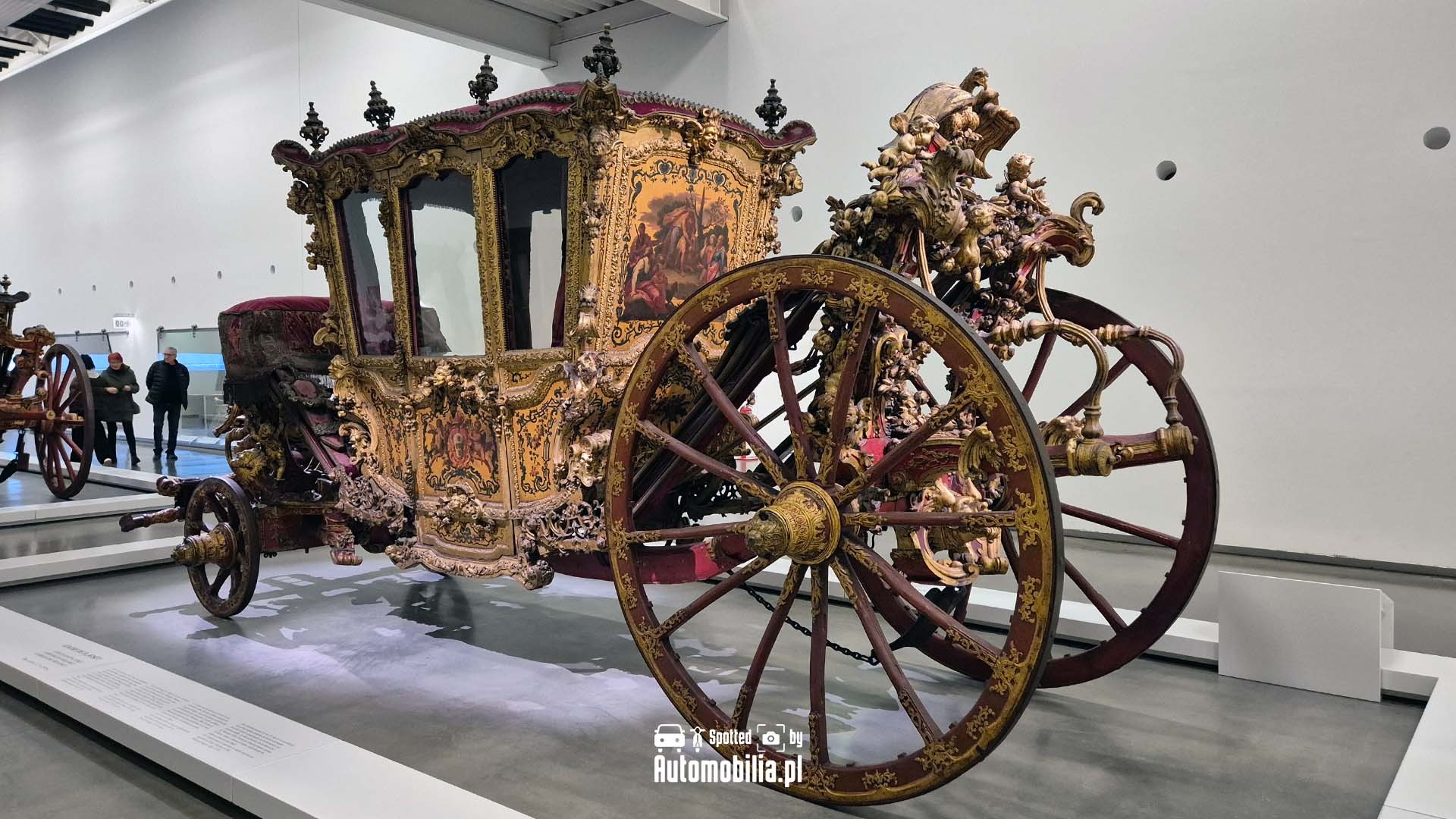 Muzeum powozów w Lizbonie - gdy luksus miał cztery koła i sześć koni