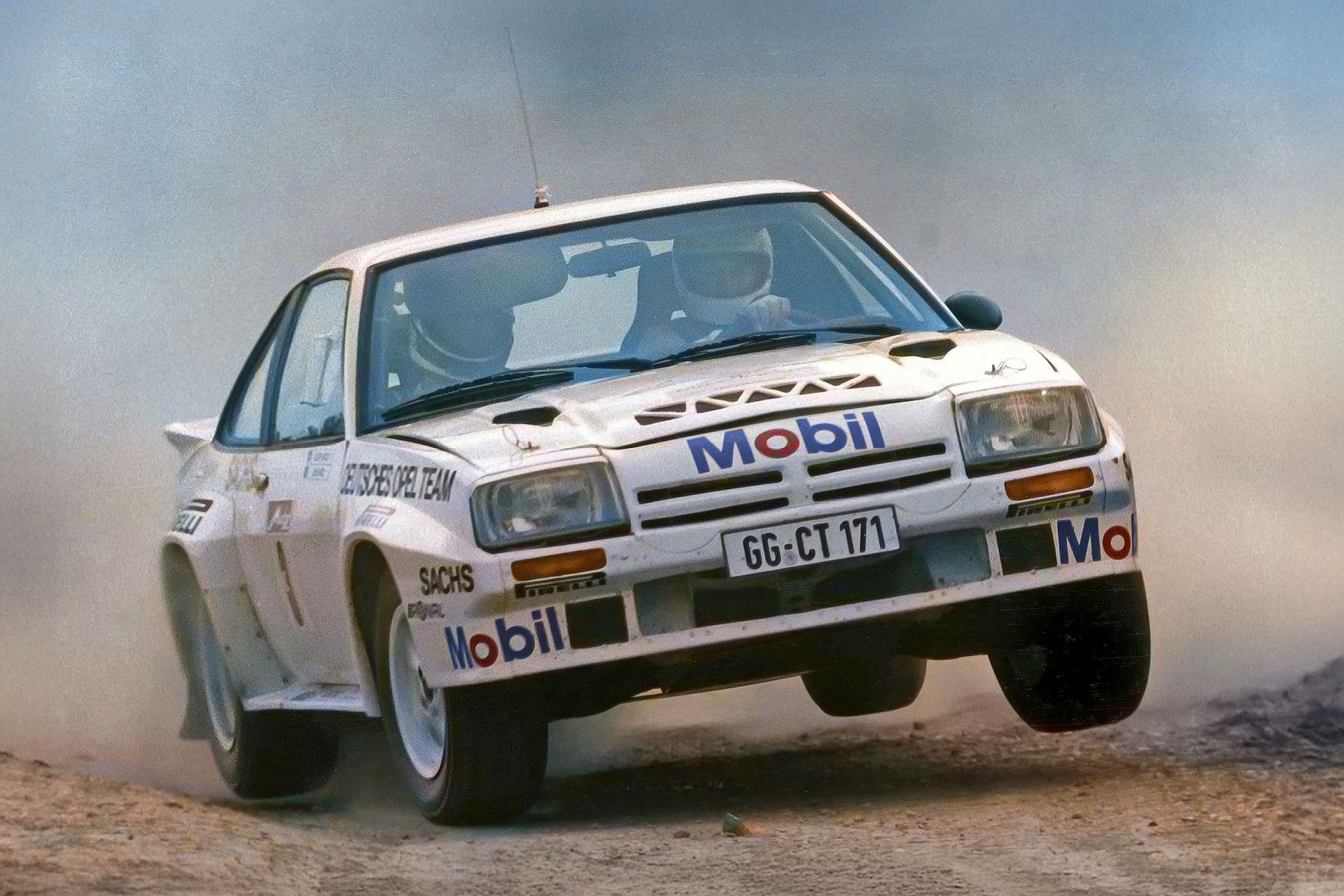 Opel Ascona B i Manta B obchodzą 50. urodziny